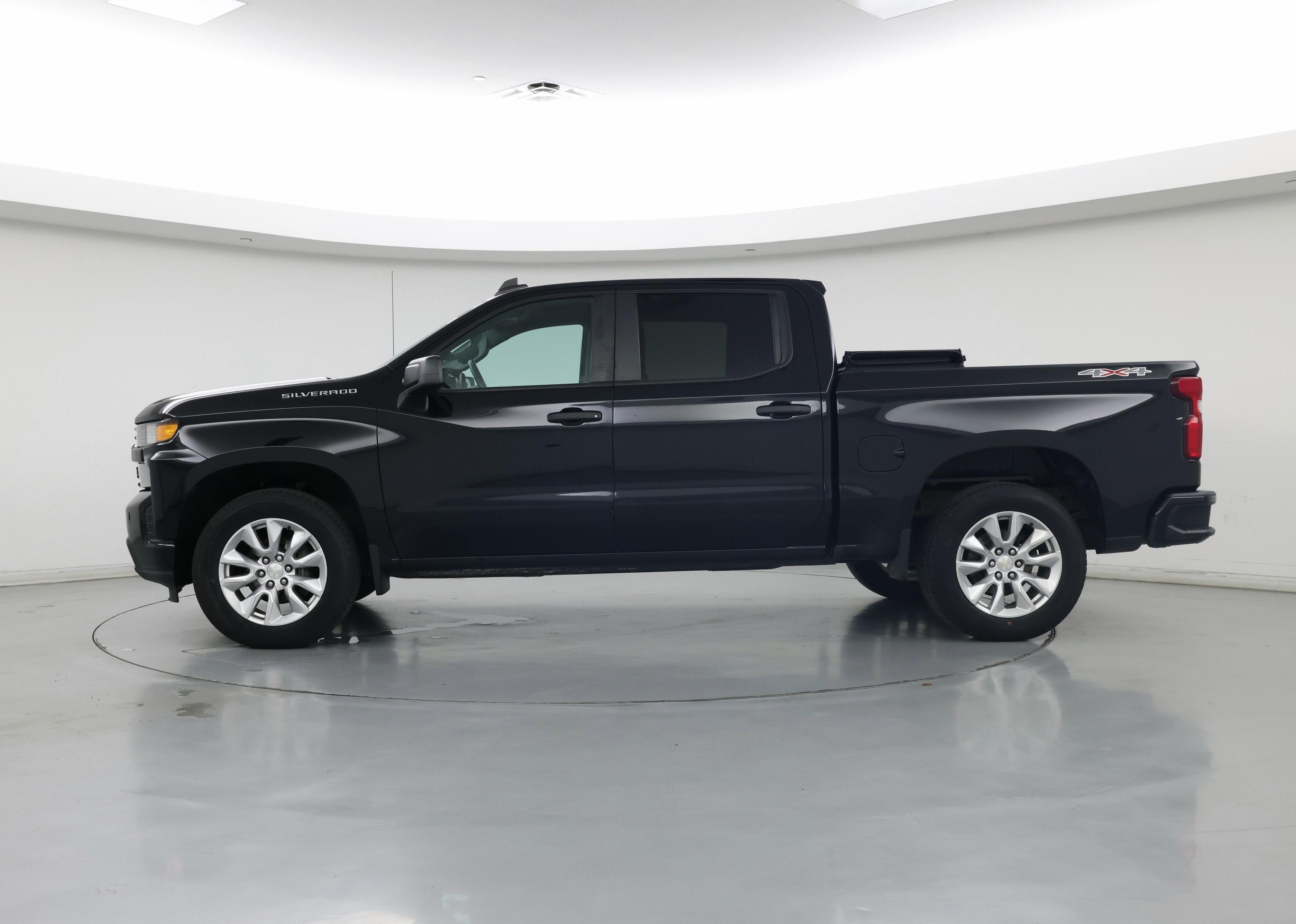 Thumbnail: 2021 Chevrolet Silverado 1500 - 3