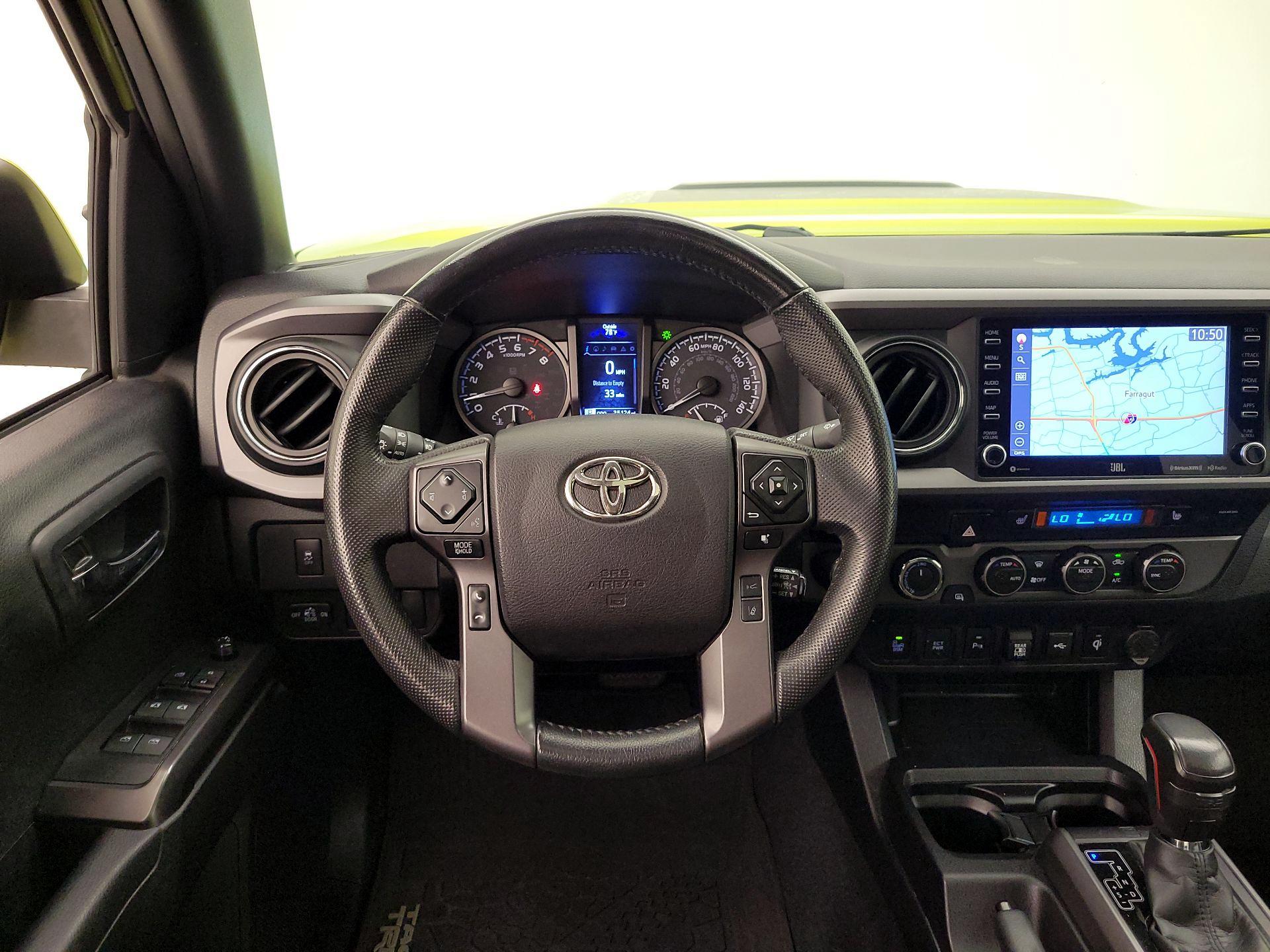 Thumbnail: 2022 Toyota Tacoma - 10