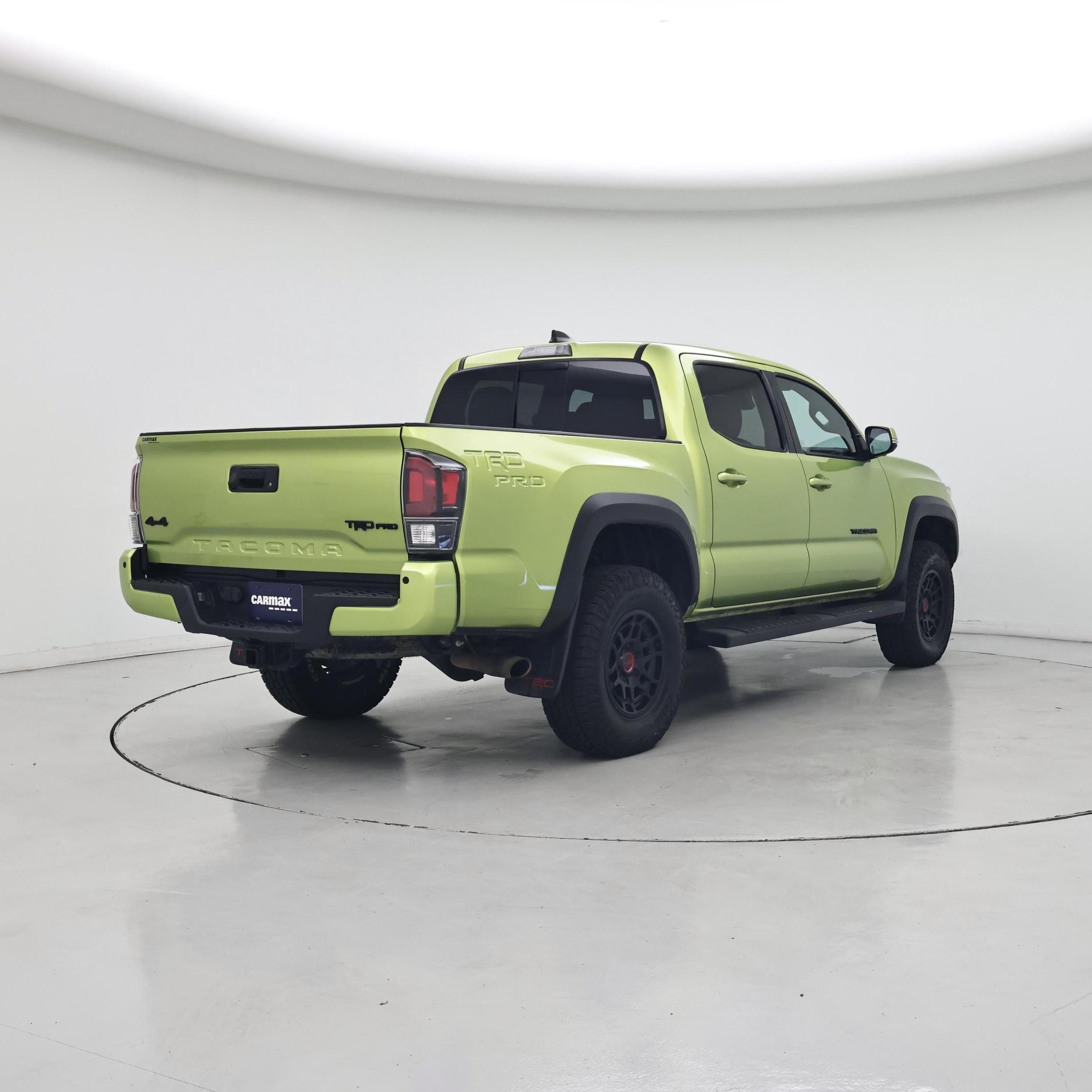 Thumbnail: 2022 Toyota Tacoma - 8