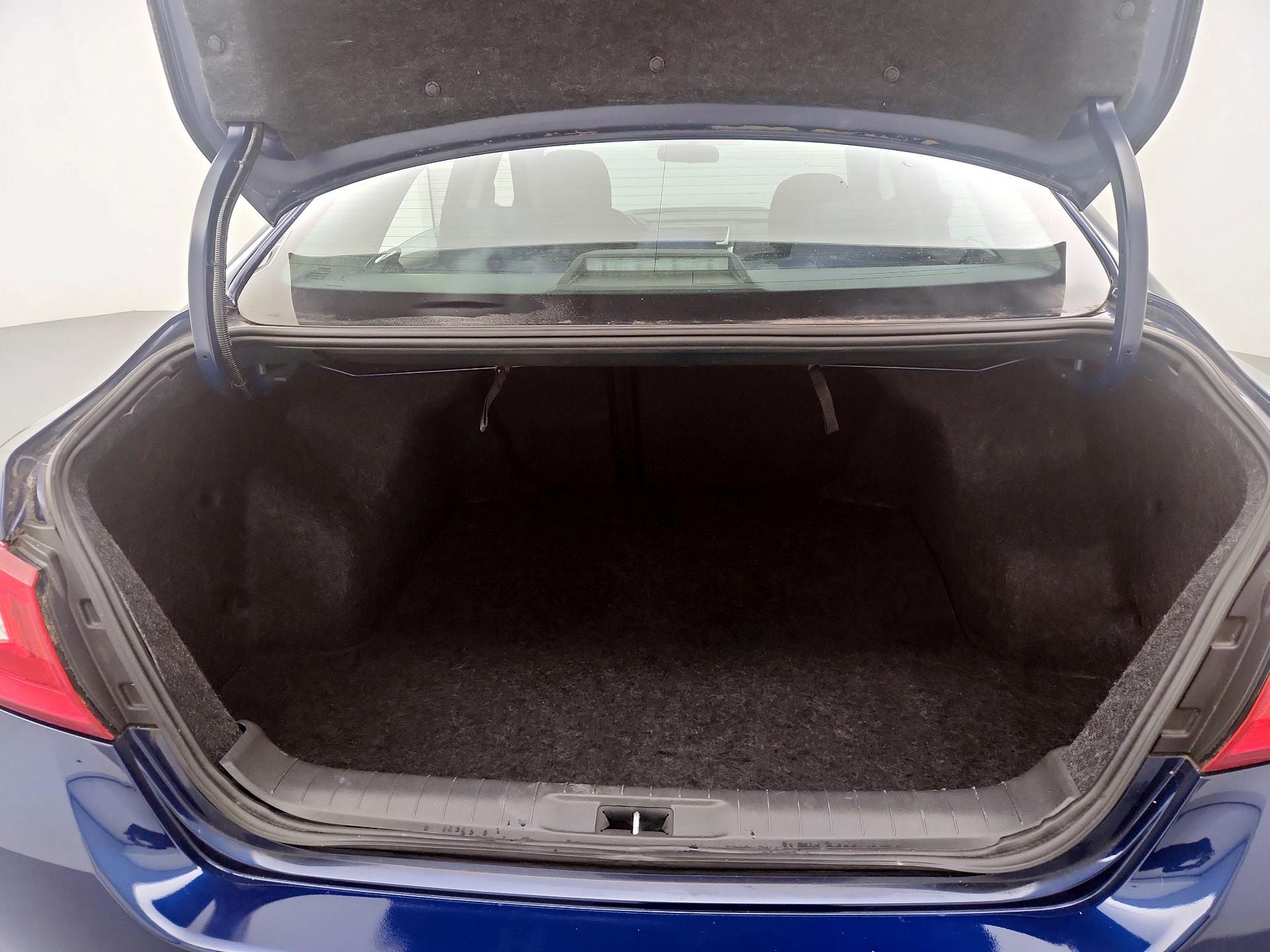 Thumbnail: 2016 Nissan Altima - 19