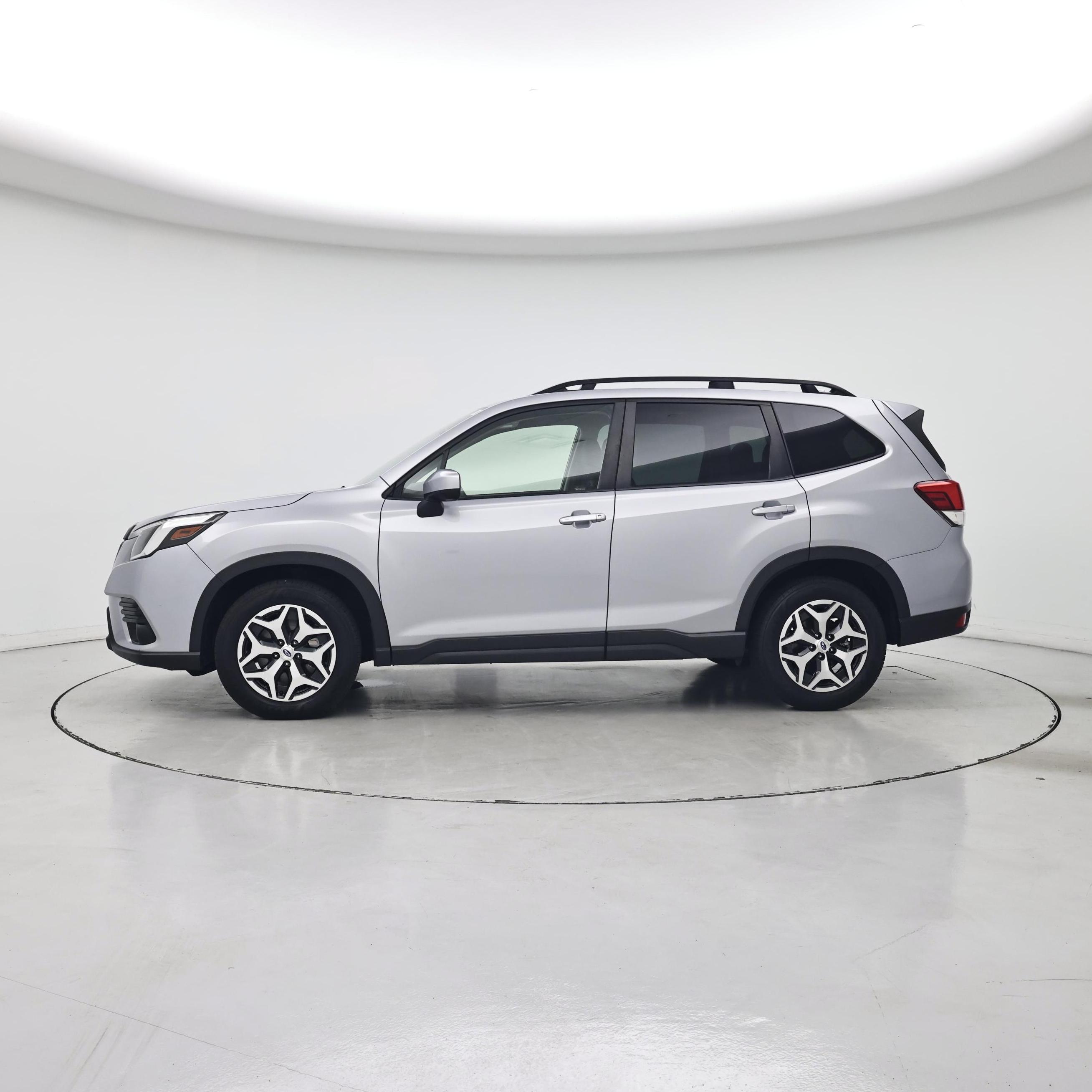 Thumbnail: 2022 Subaru Forester - 3