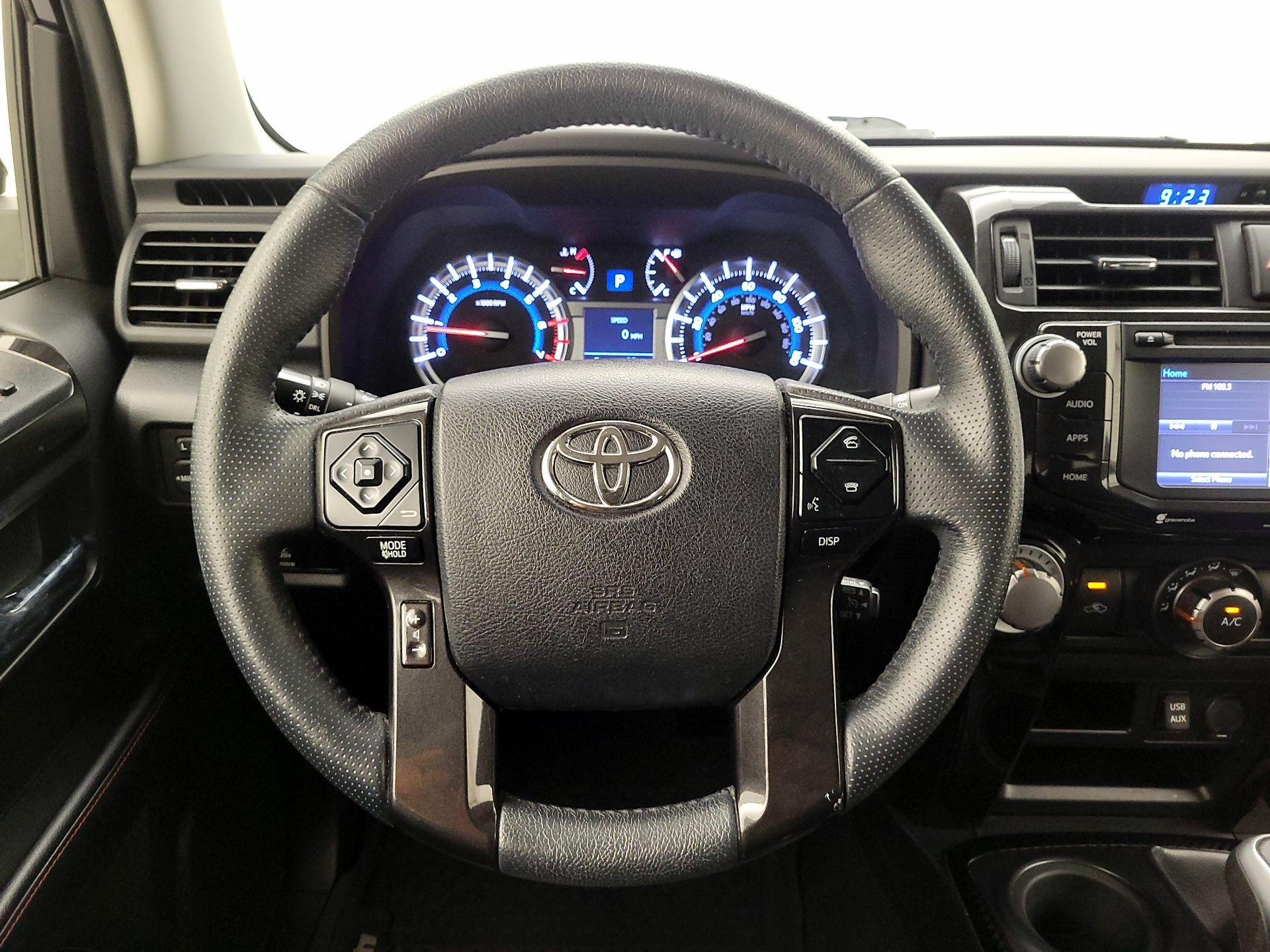 Thumbnail: 2019 Toyota 4Runner - 10