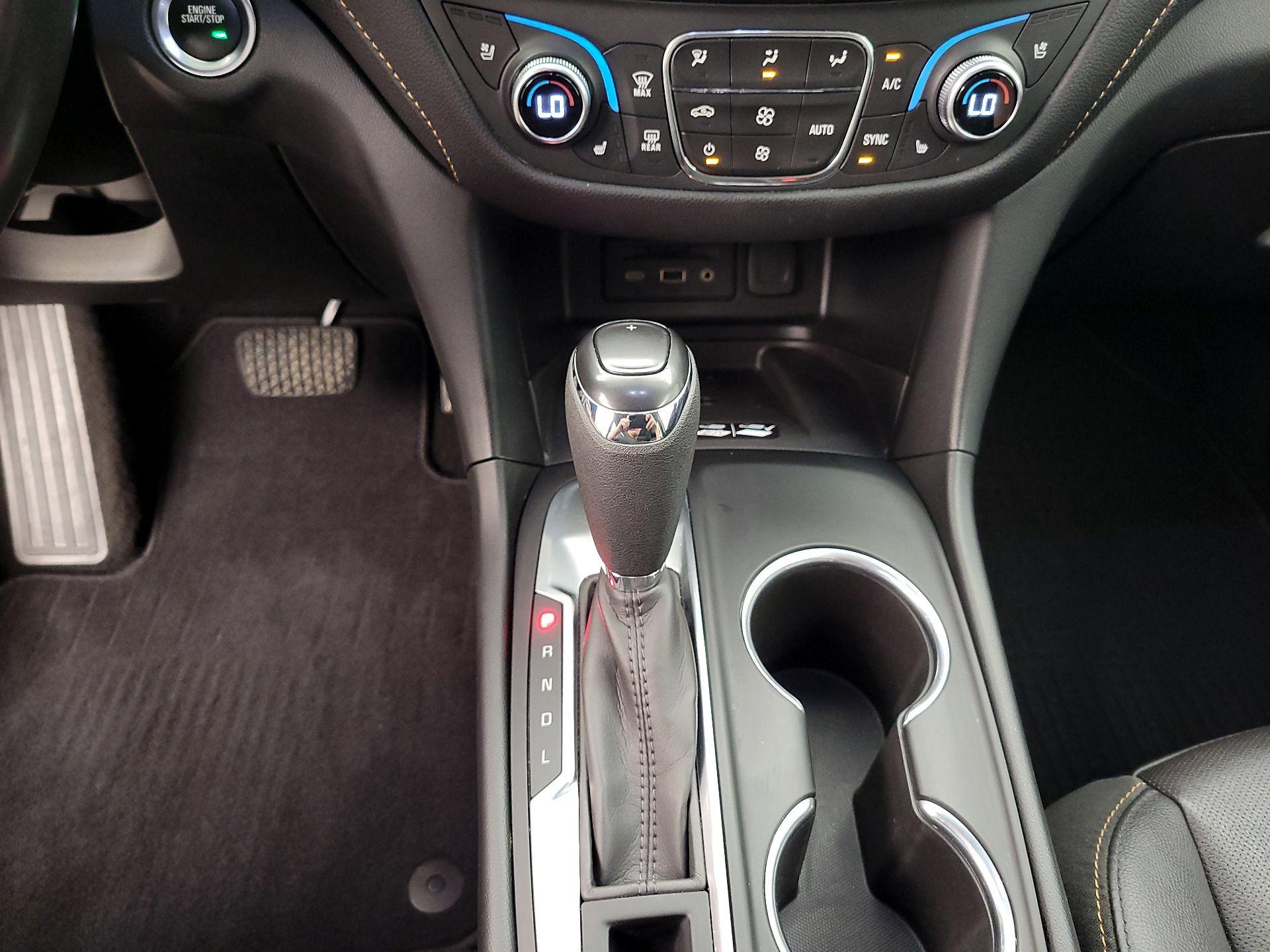Thumbnail: 2020 Chevrolet Equinox - 18