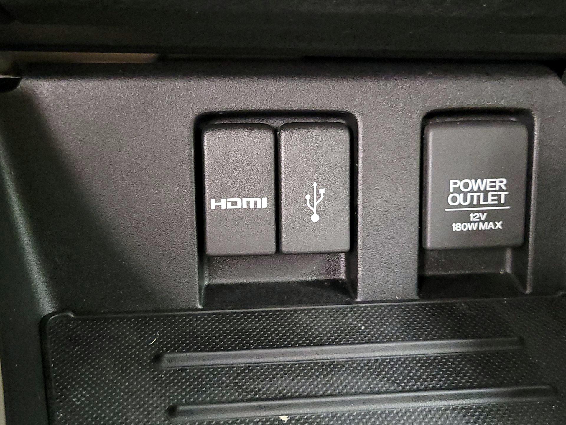 Thumbnail: 2014 Honda Civic - 18
