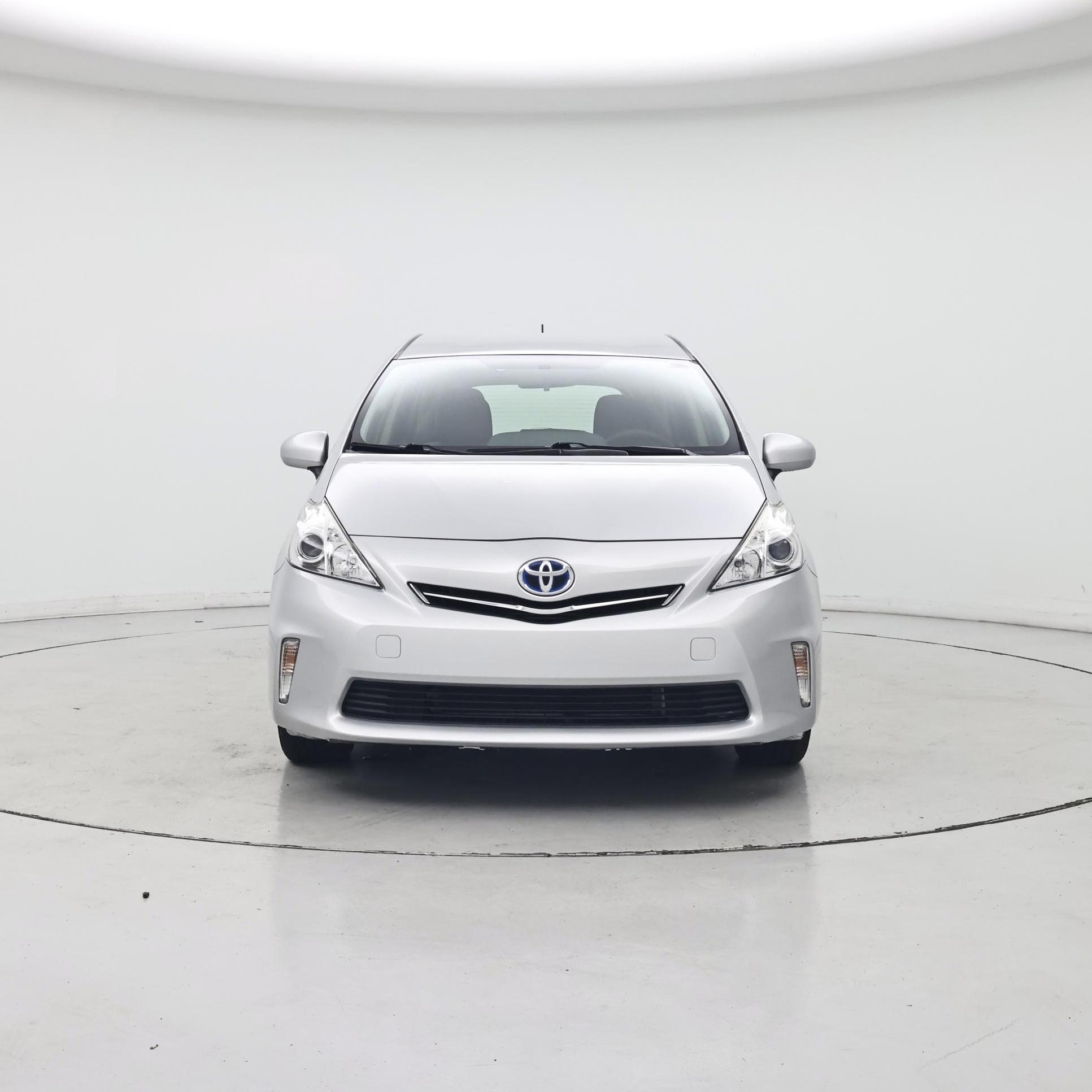 Thumbnail: 2013 Toyota Prius v - 5