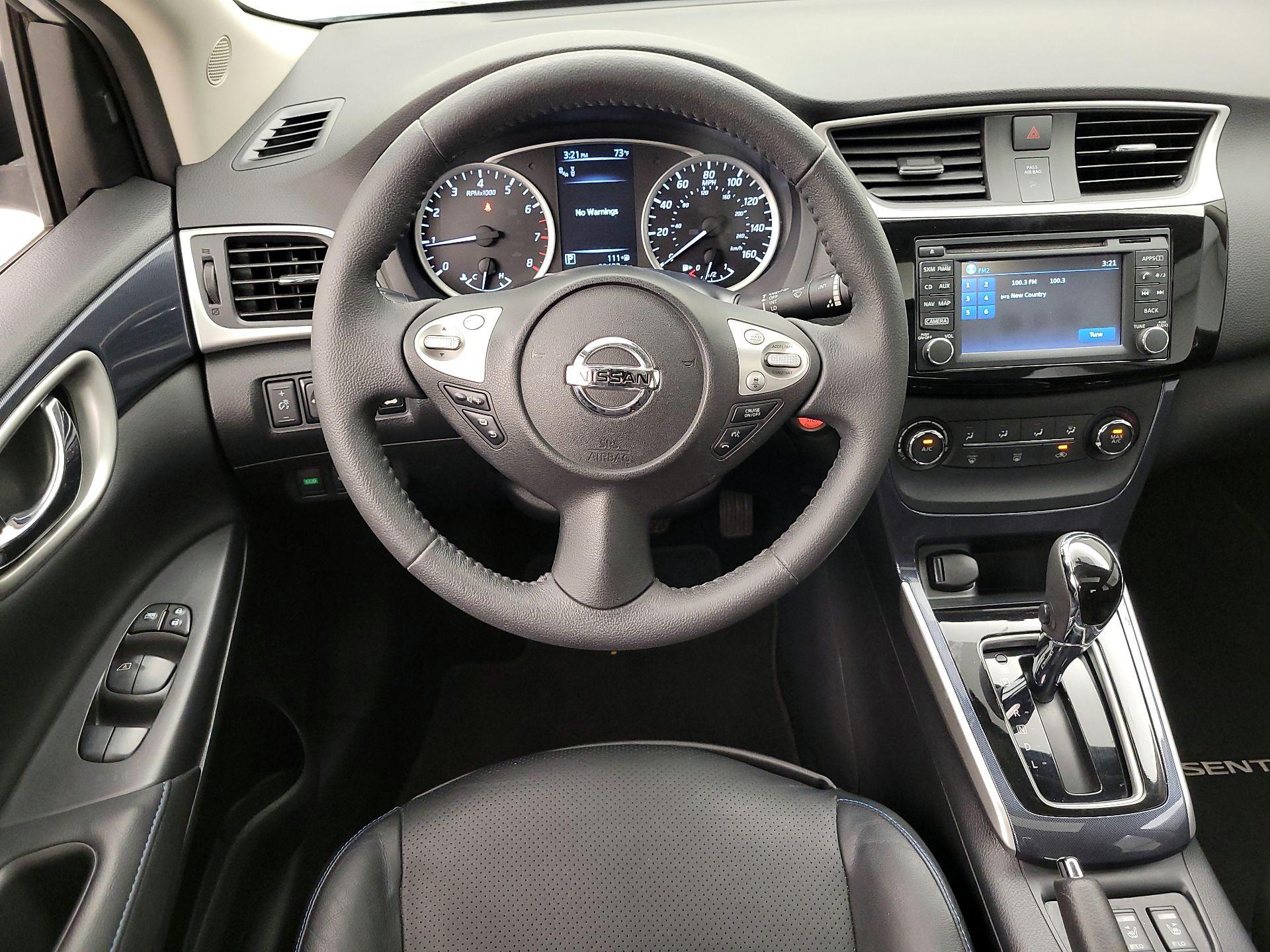 Thumbnail: 2016 Nissan Sentra - 10