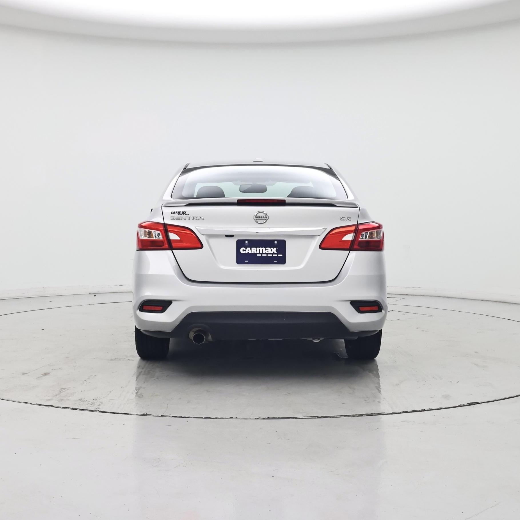 Thumbnail: 2016 Nissan Sentra - 6