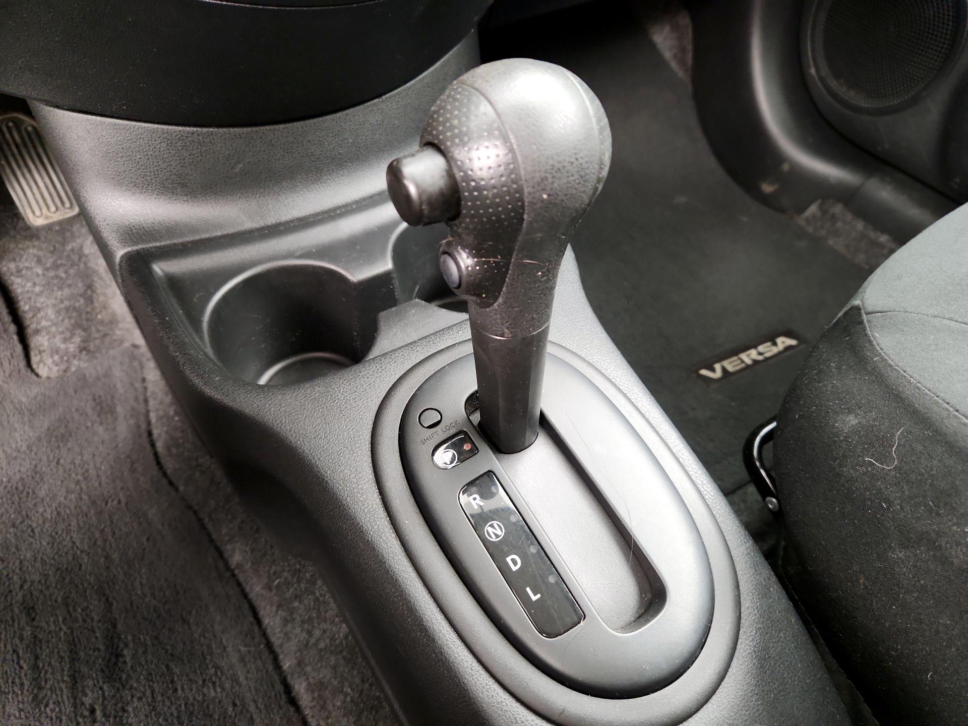 Thumbnail: 2014 Nissan Versa - 16