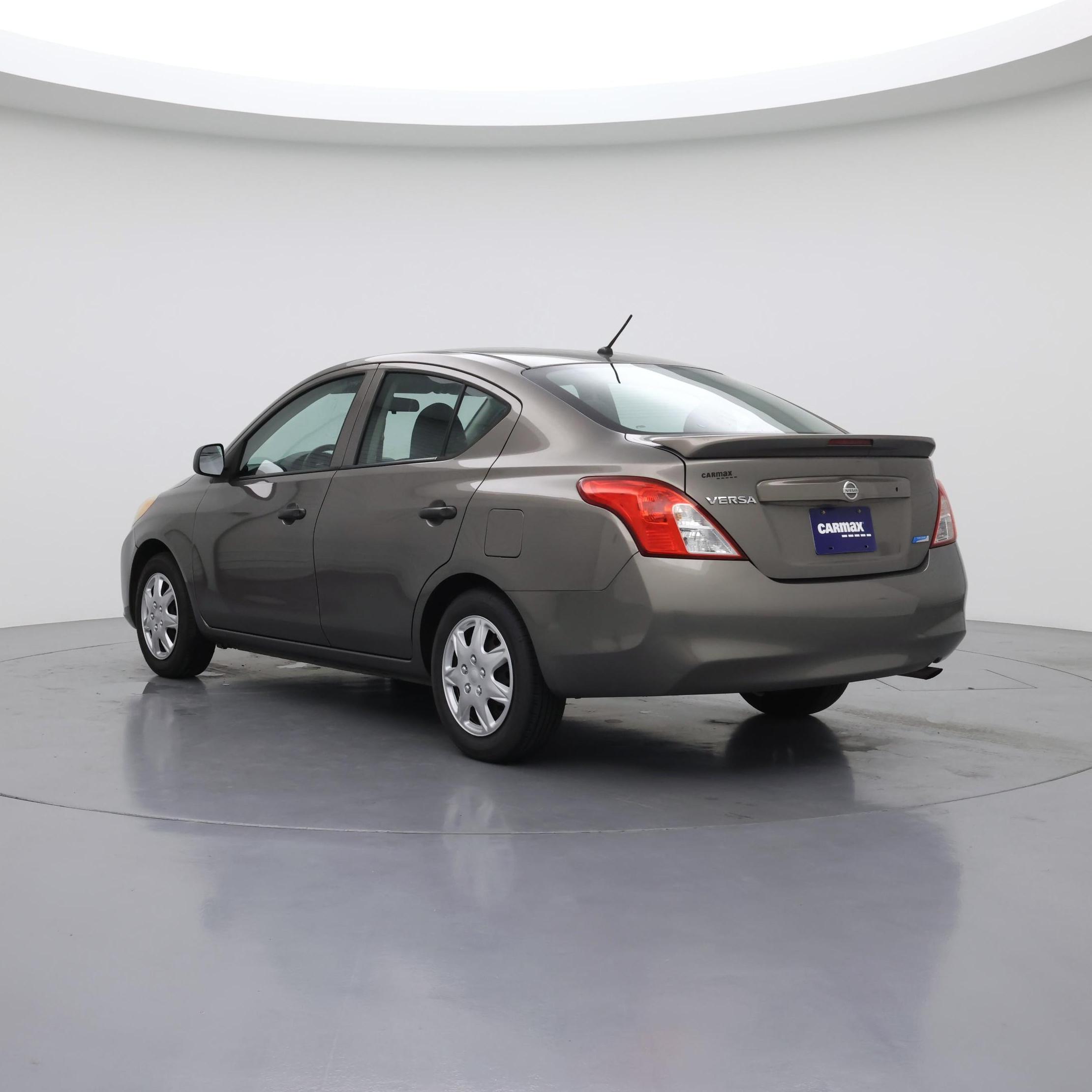 Thumbnail: 2014 Nissan Versa - 2