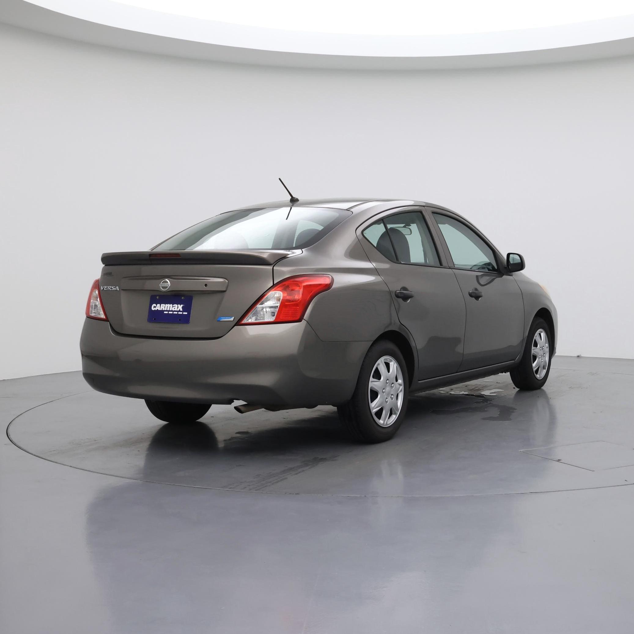Thumbnail: 2014 Nissan Versa - 8