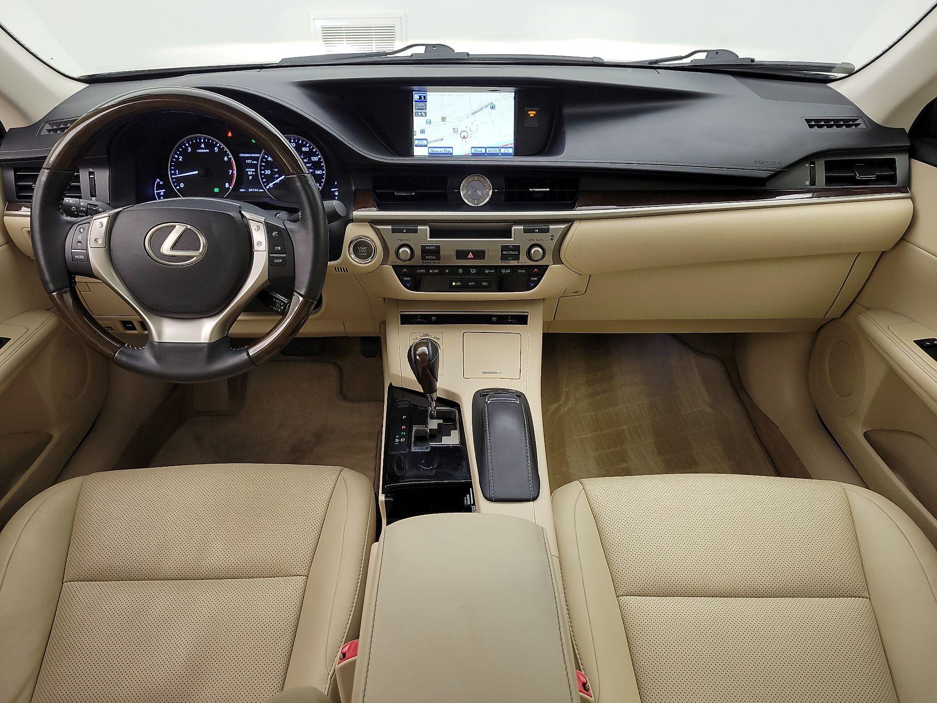 Thumbnail: 2014 Lexus ES - 9