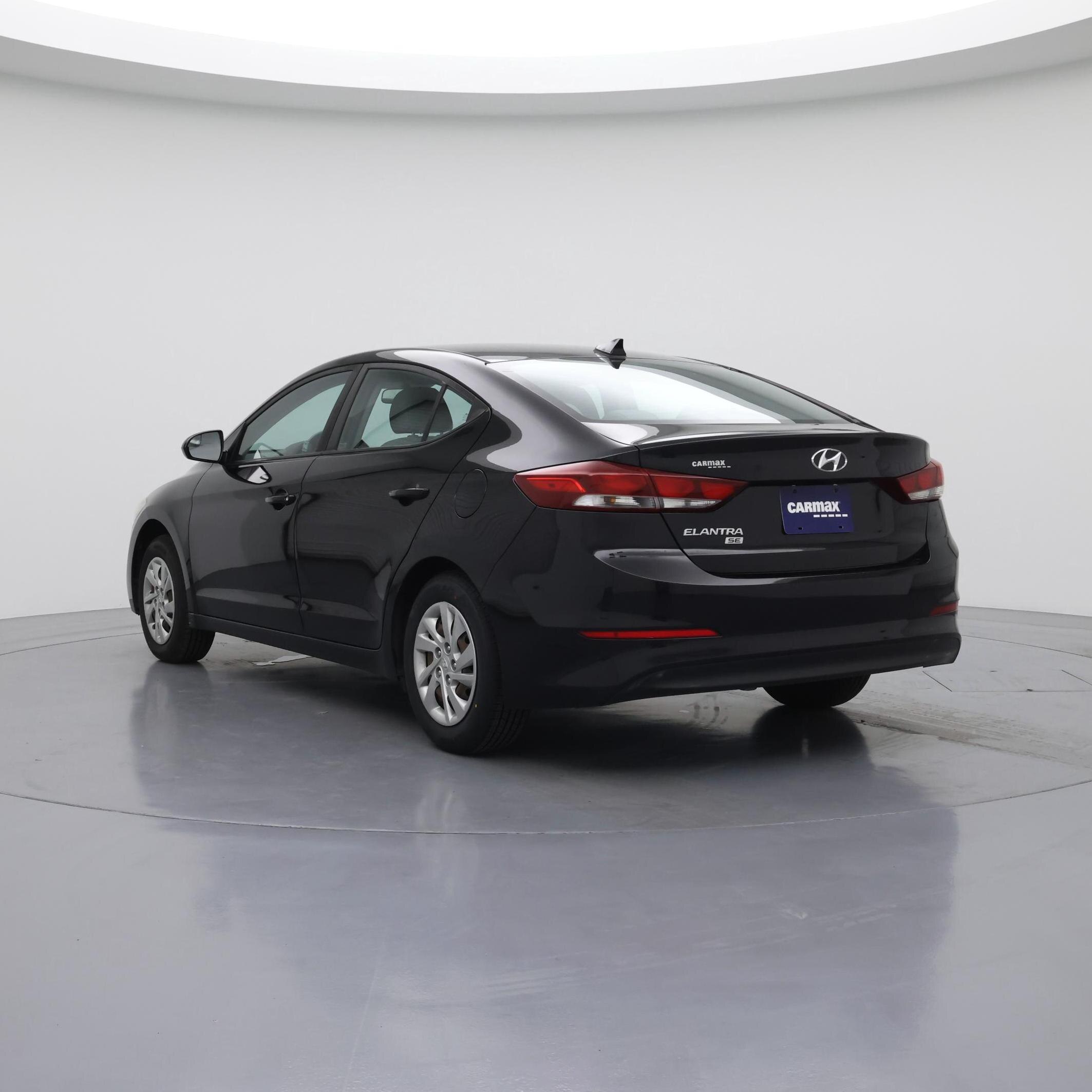 Thumbnail: 2017 Hyundai Elantra - 2