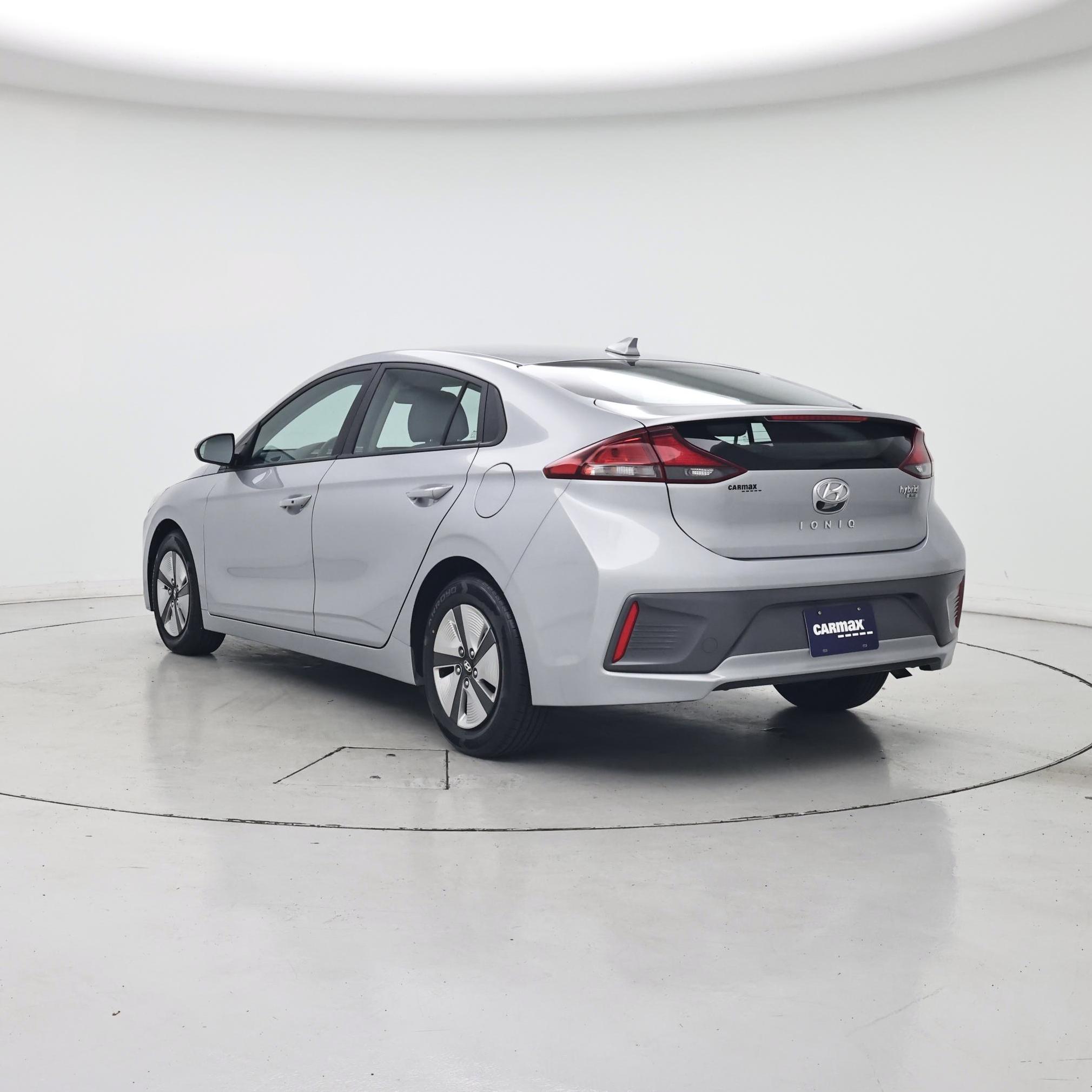 Thumbnail: 2022 Hyundai Ioniq - 2