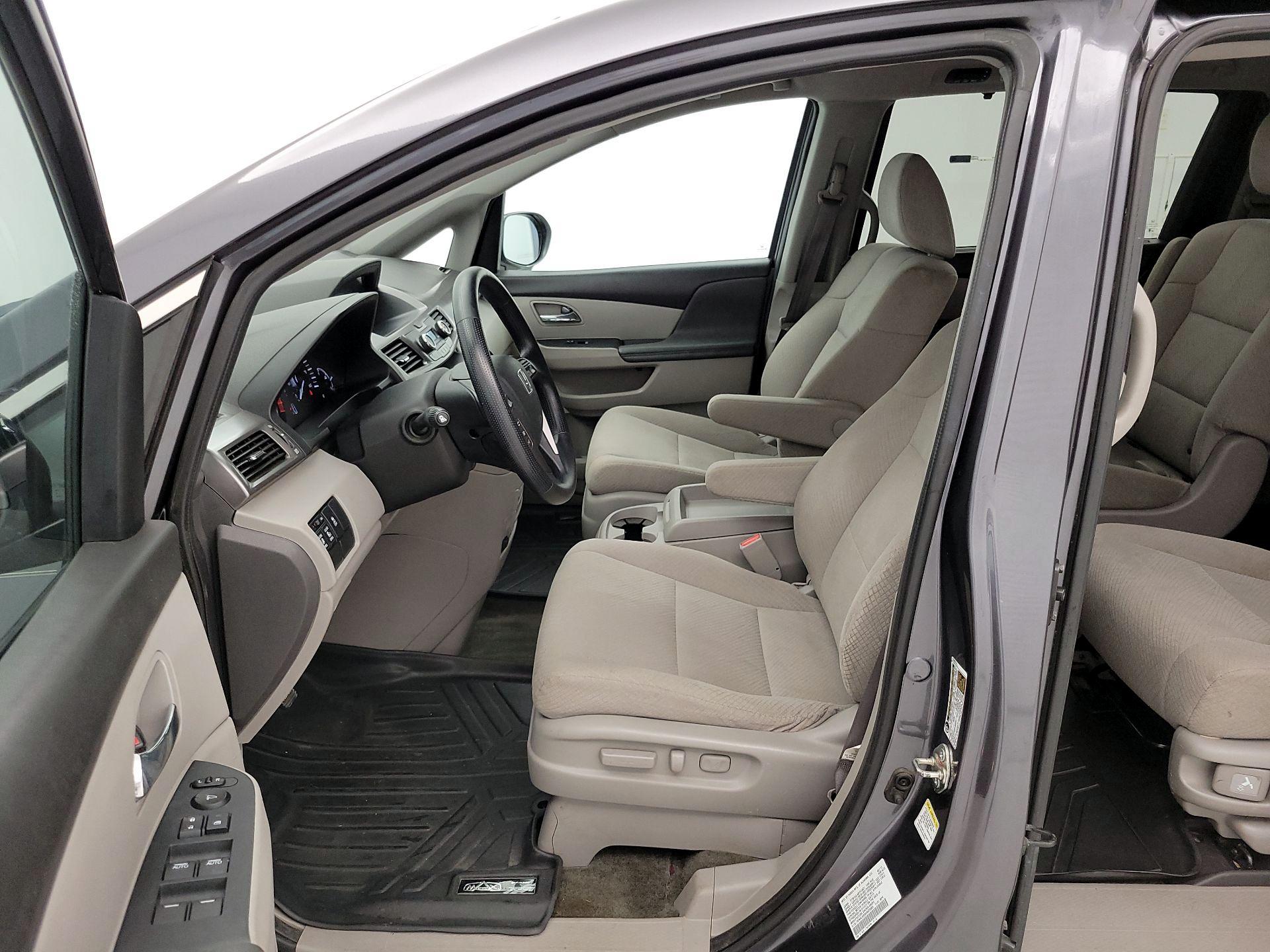 Thumbnail: 2017 Honda Odyssey - 11