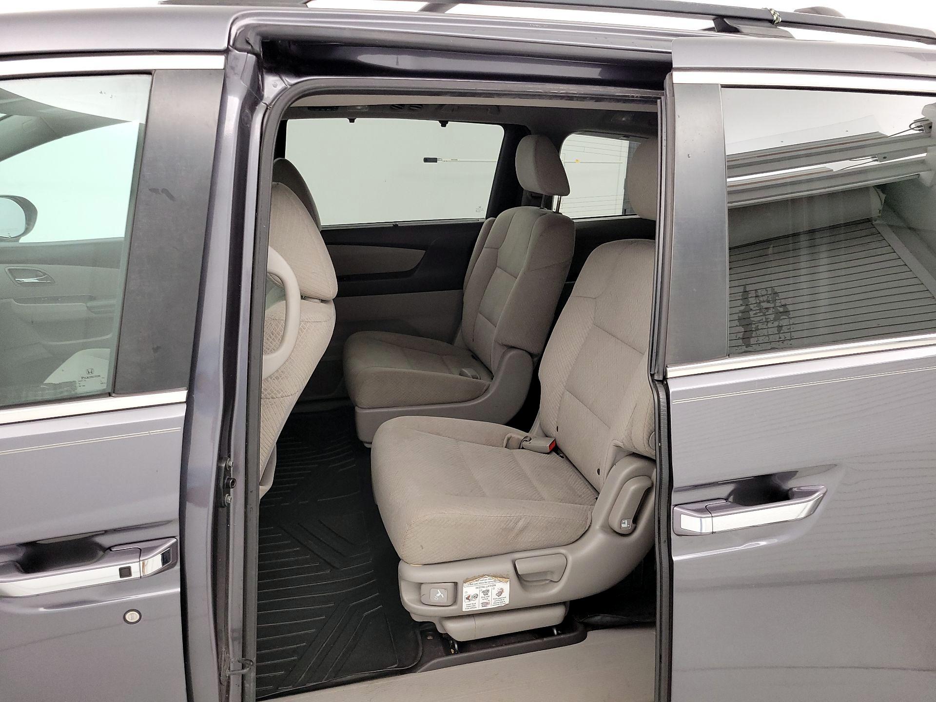 Thumbnail: 2017 Honda Odyssey - 19