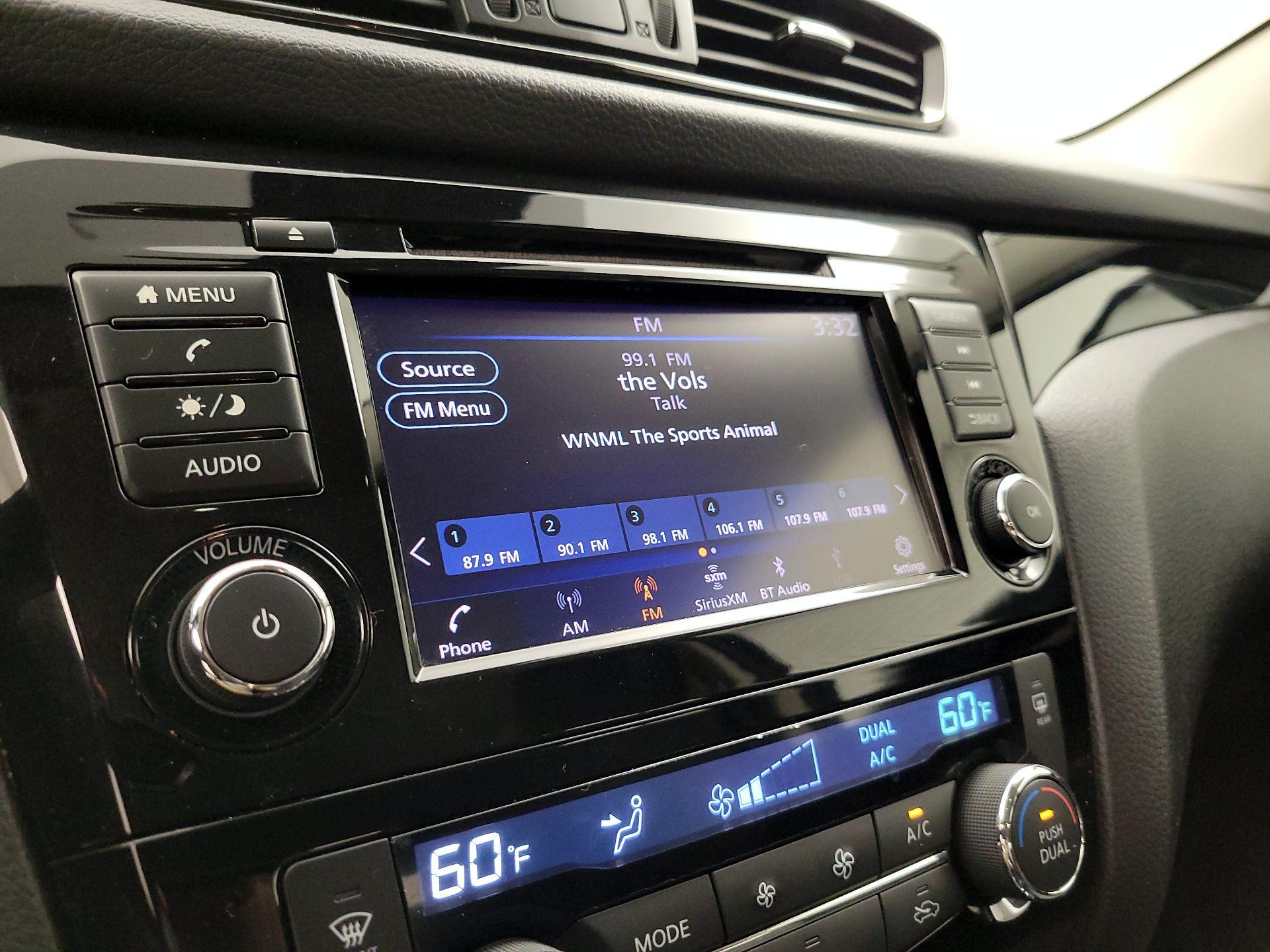Thumbnail: 2019 Nissan Rogue Sport - 15