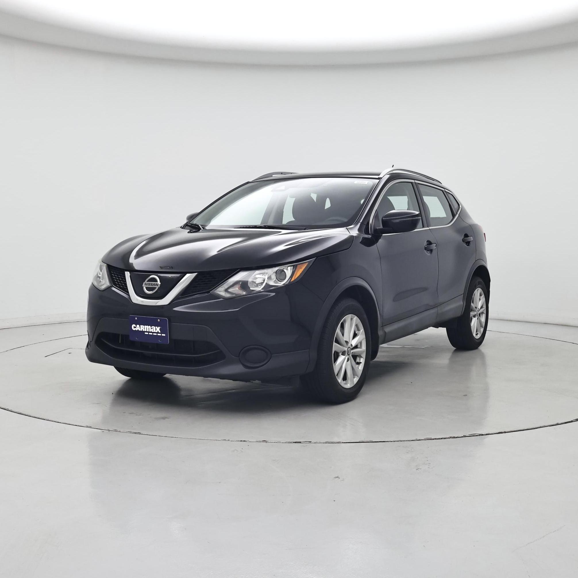 Thumbnail: 2019 Nissan Rogue Sport - 4