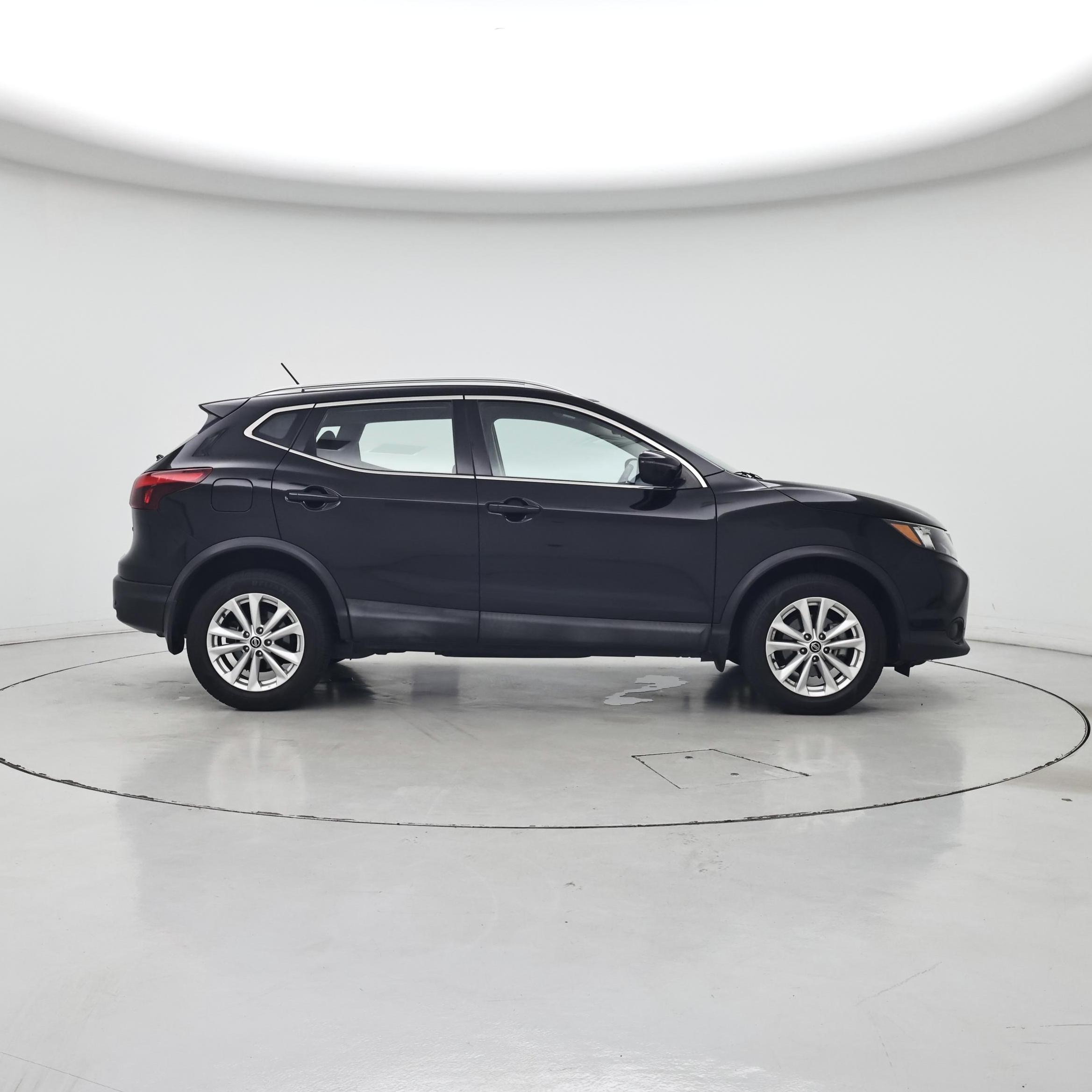 Thumbnail: 2019 Nissan Rogue Sport - 7