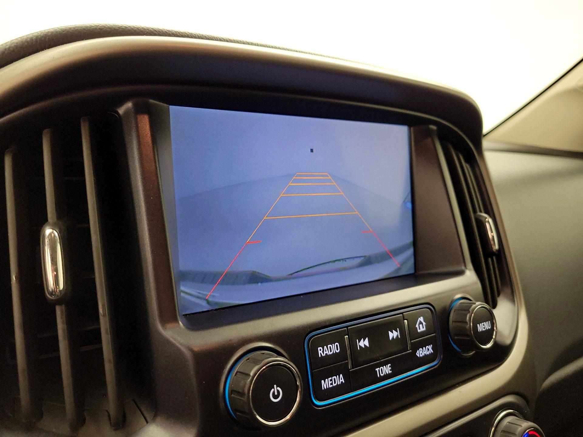 Thumbnail: 2015 Chevrolet Colorado - 15