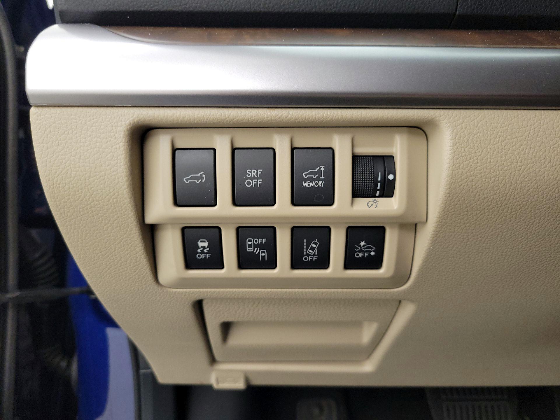 Thumbnail: 2015 Subaru Outback - 13