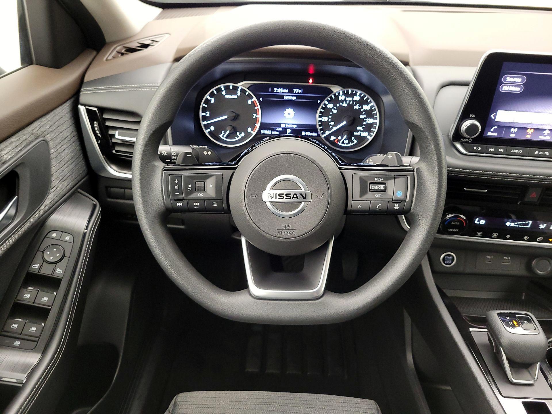Thumbnail: 2021 Nissan Rogue - 10