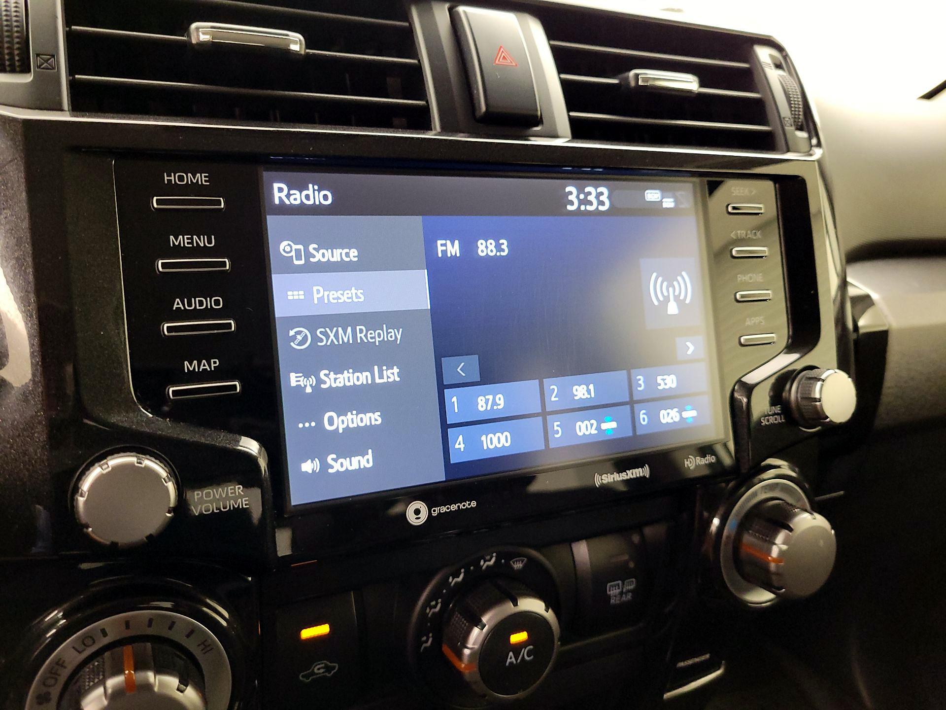 Thumbnail: 2021 Toyota 4Runner - 15