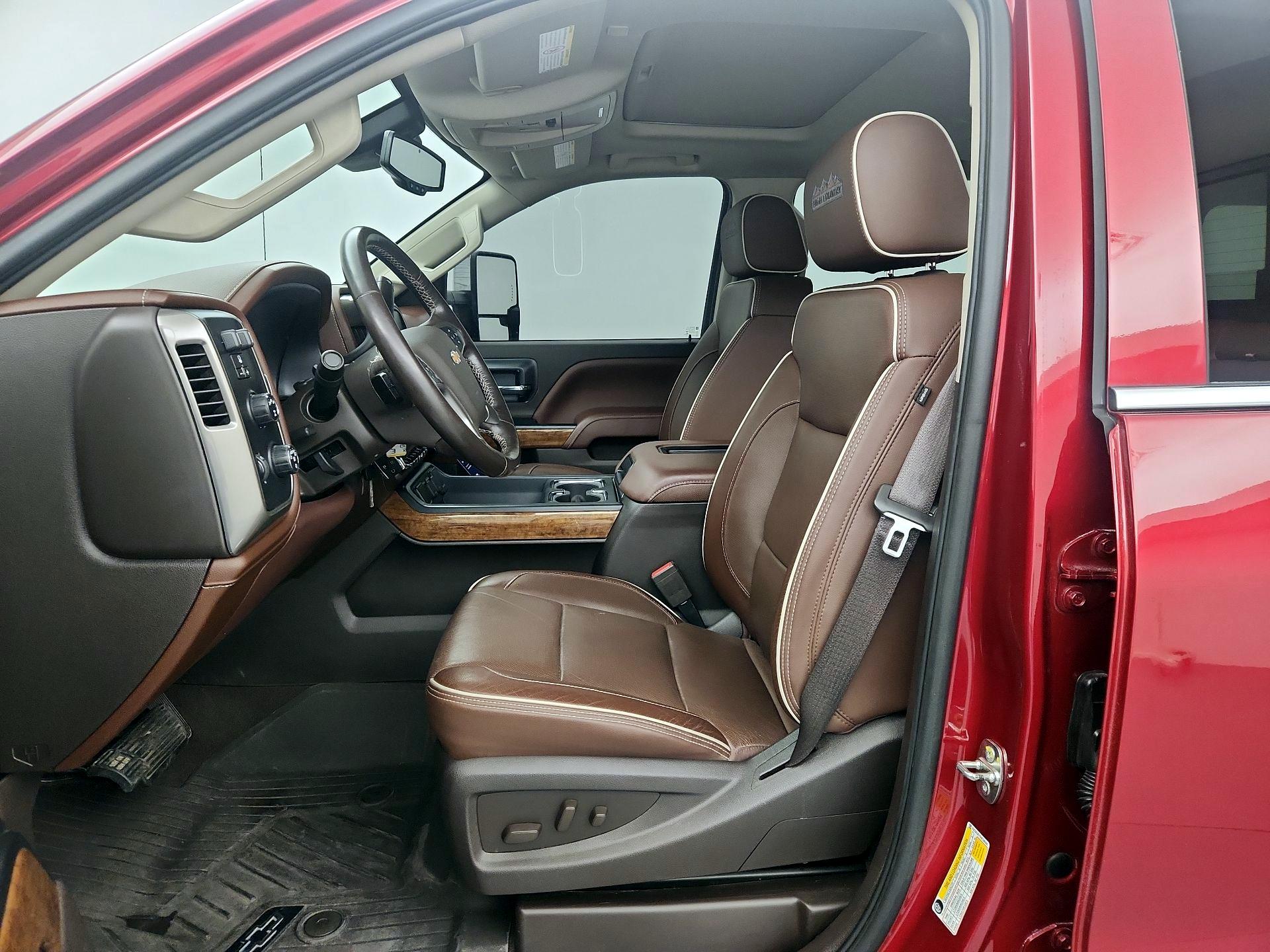 Thumbnail: 2019 Chevrolet Silverado 2500 - 11
