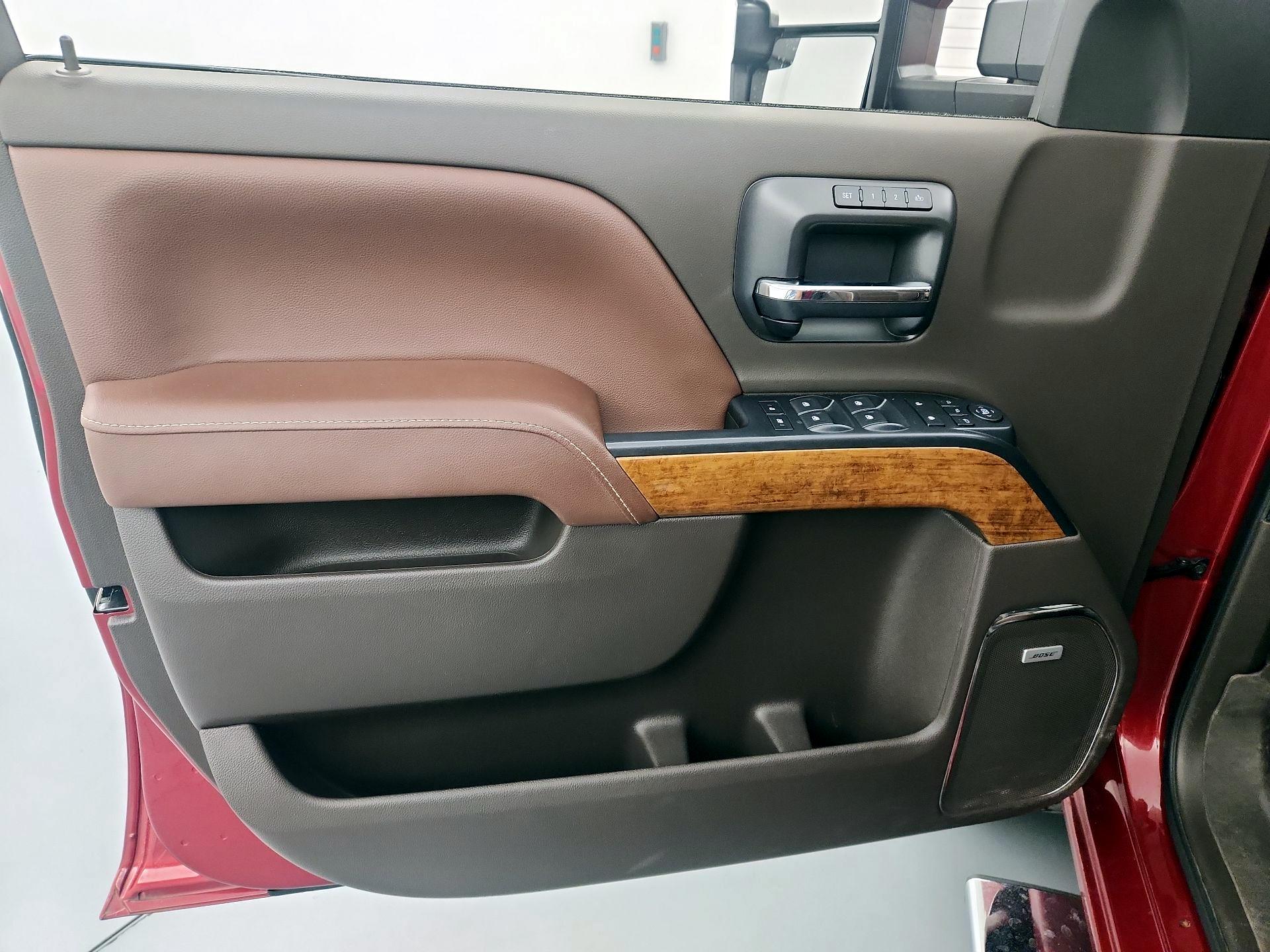 Thumbnail: 2019 Chevrolet Silverado 2500 - 12