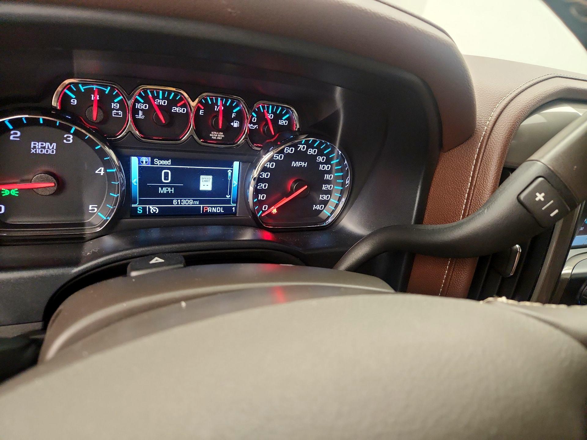 Thumbnail: 2019 Chevrolet Silverado 2500 - 17