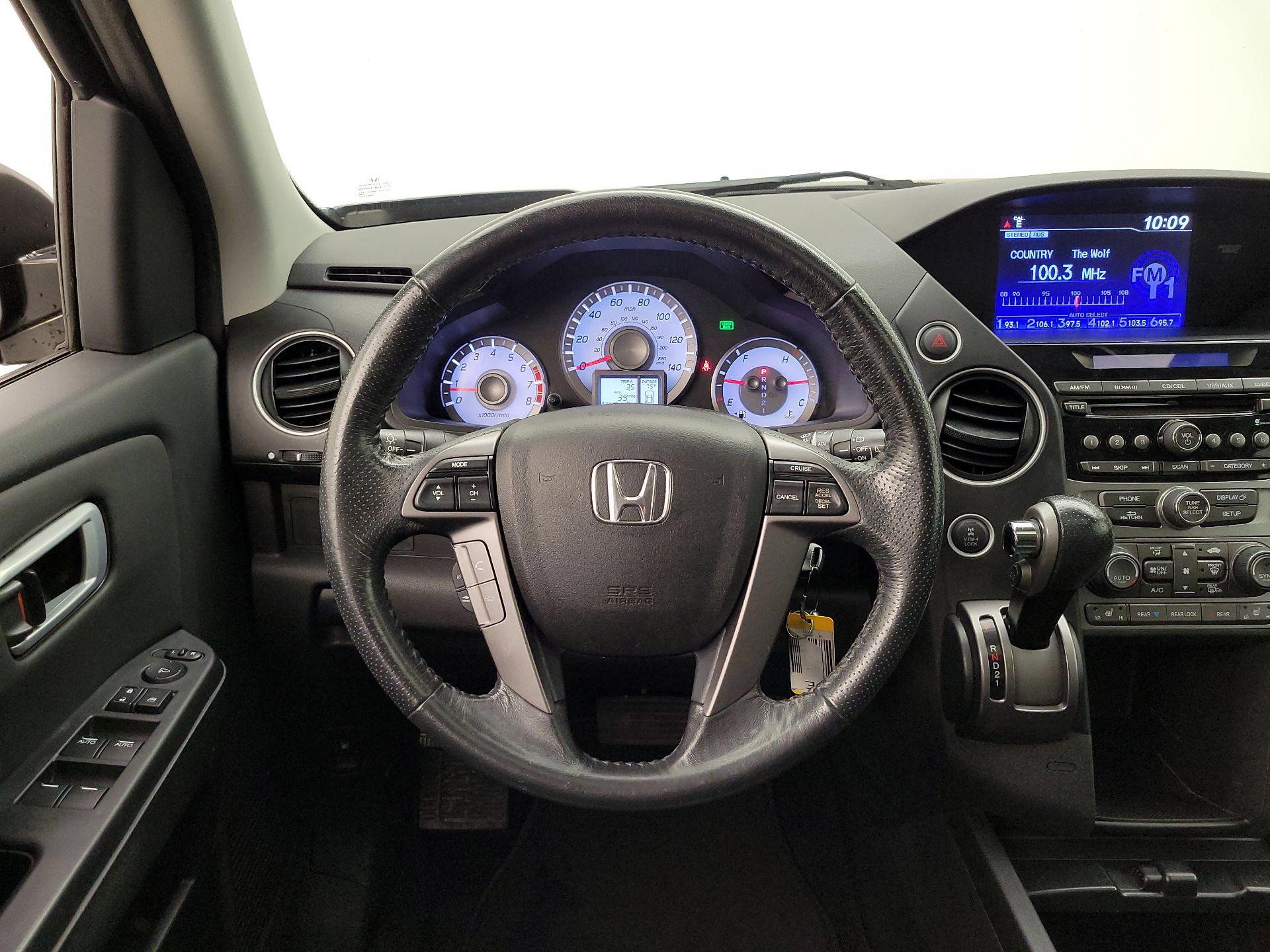 Thumbnail: 2015 Honda Pilot - 10
