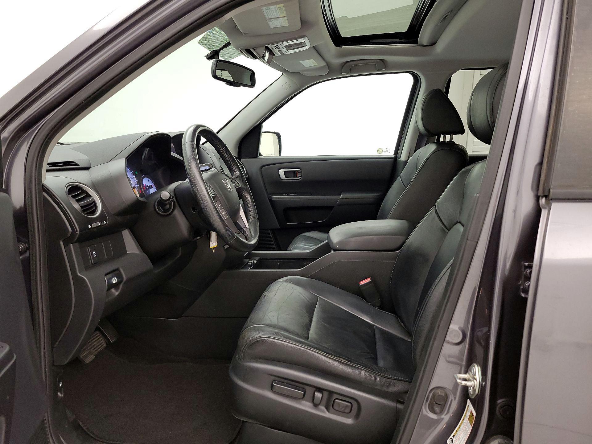 Thumbnail: 2015 Honda Pilot - 11