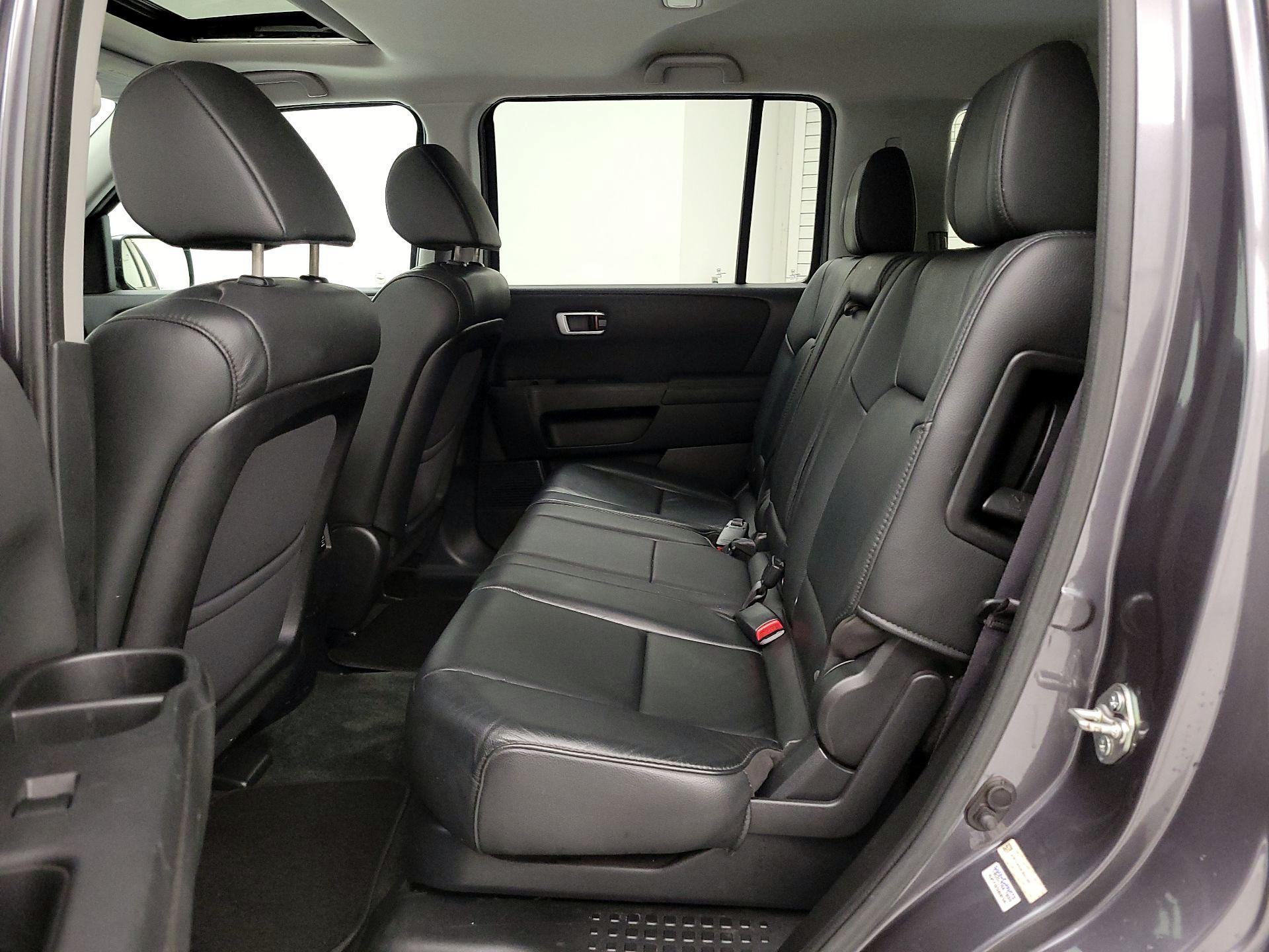 Thumbnail: 2015 Honda Pilot - 20
