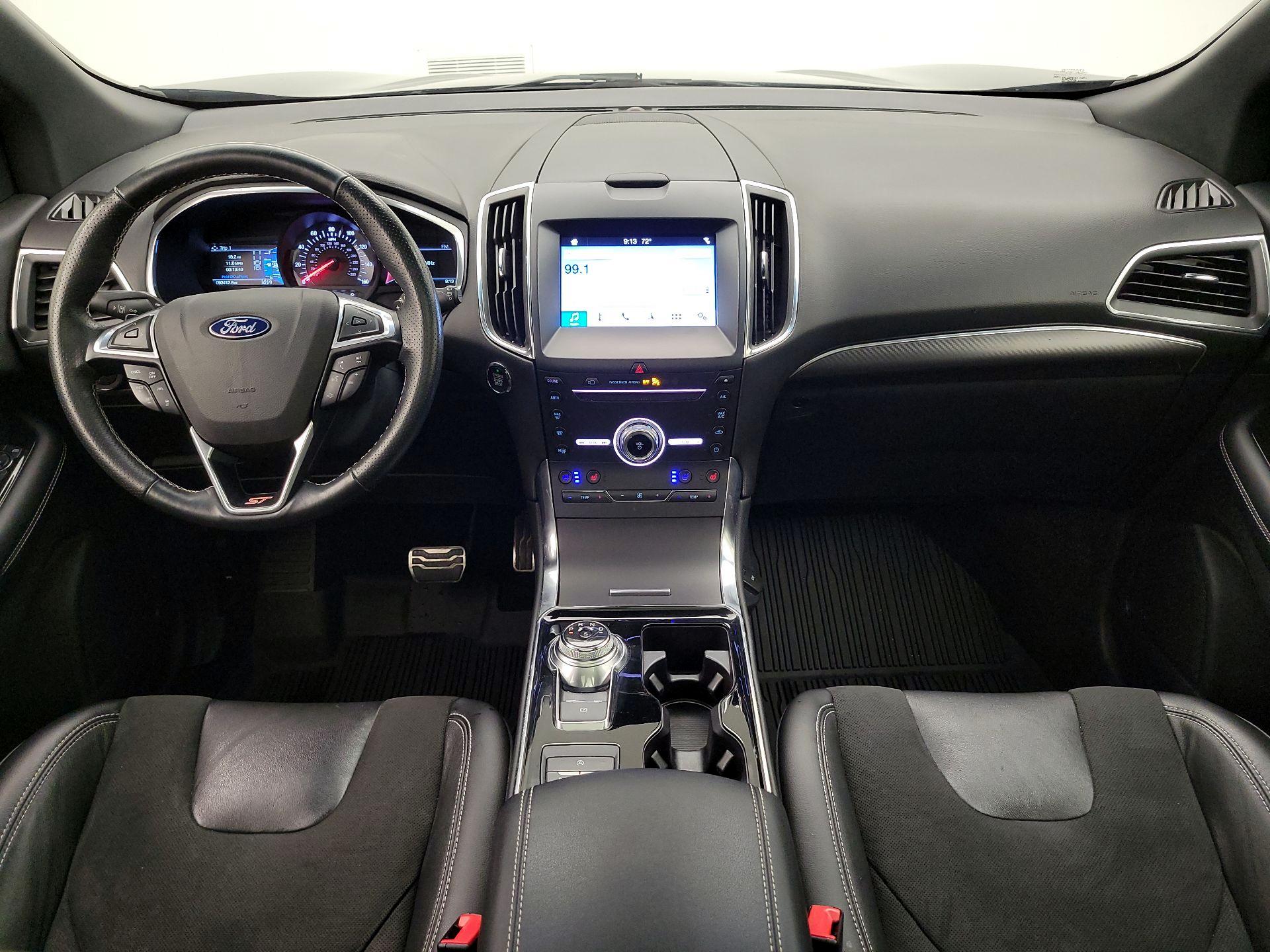 Thumbnail: 2019 Ford Edge - 9