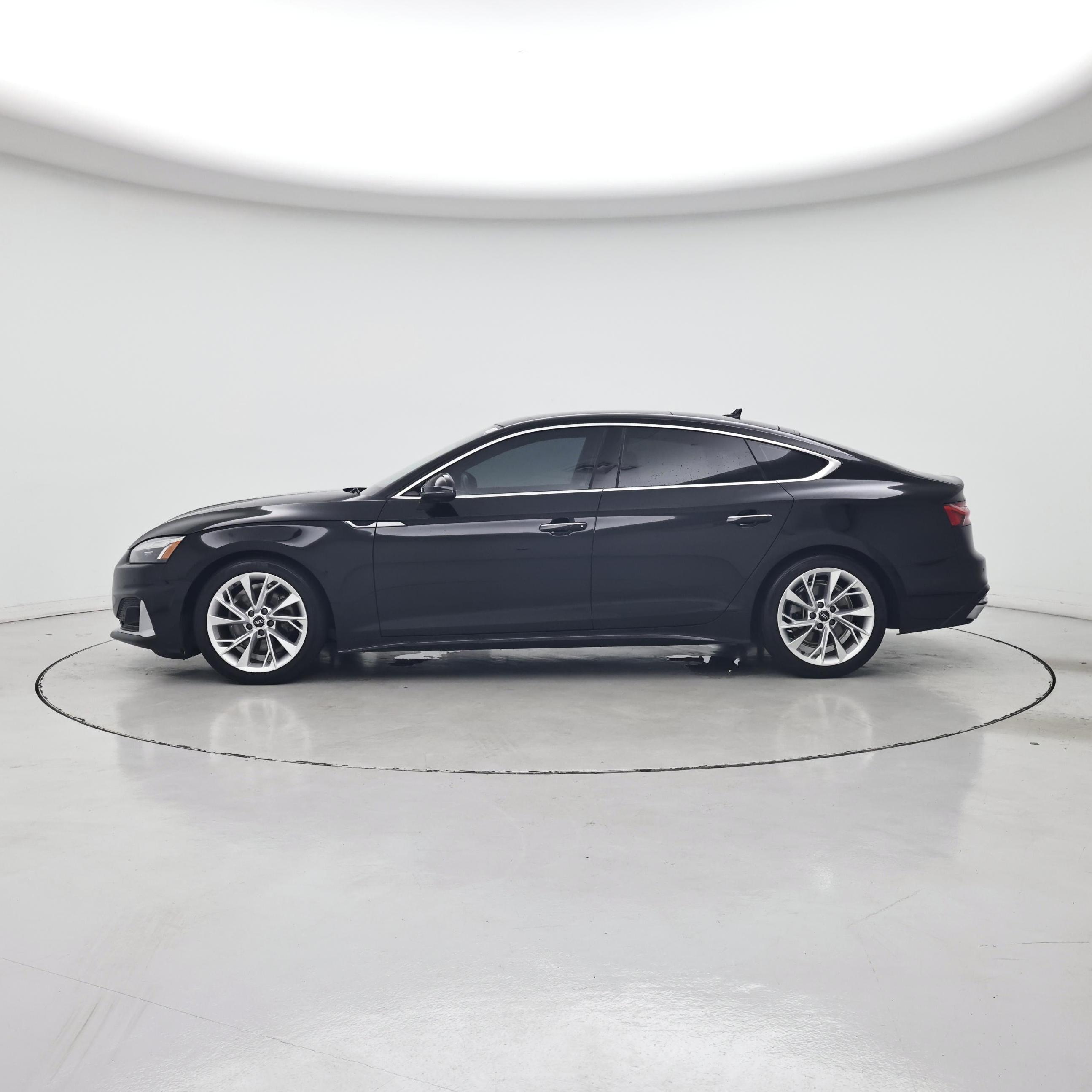 Thumbnail: 2022 Audi A5 - 3