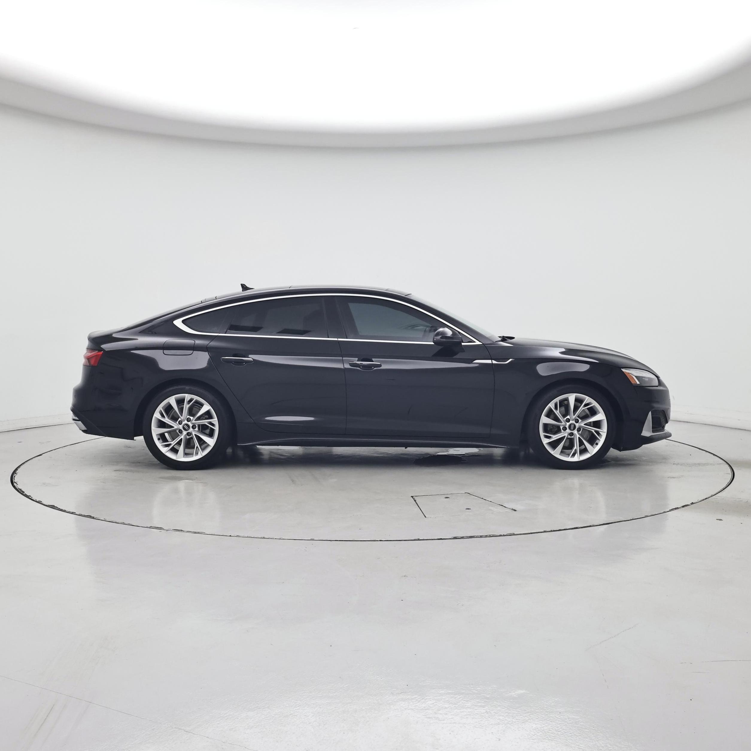 Thumbnail: 2022 Audi A5 - 7
