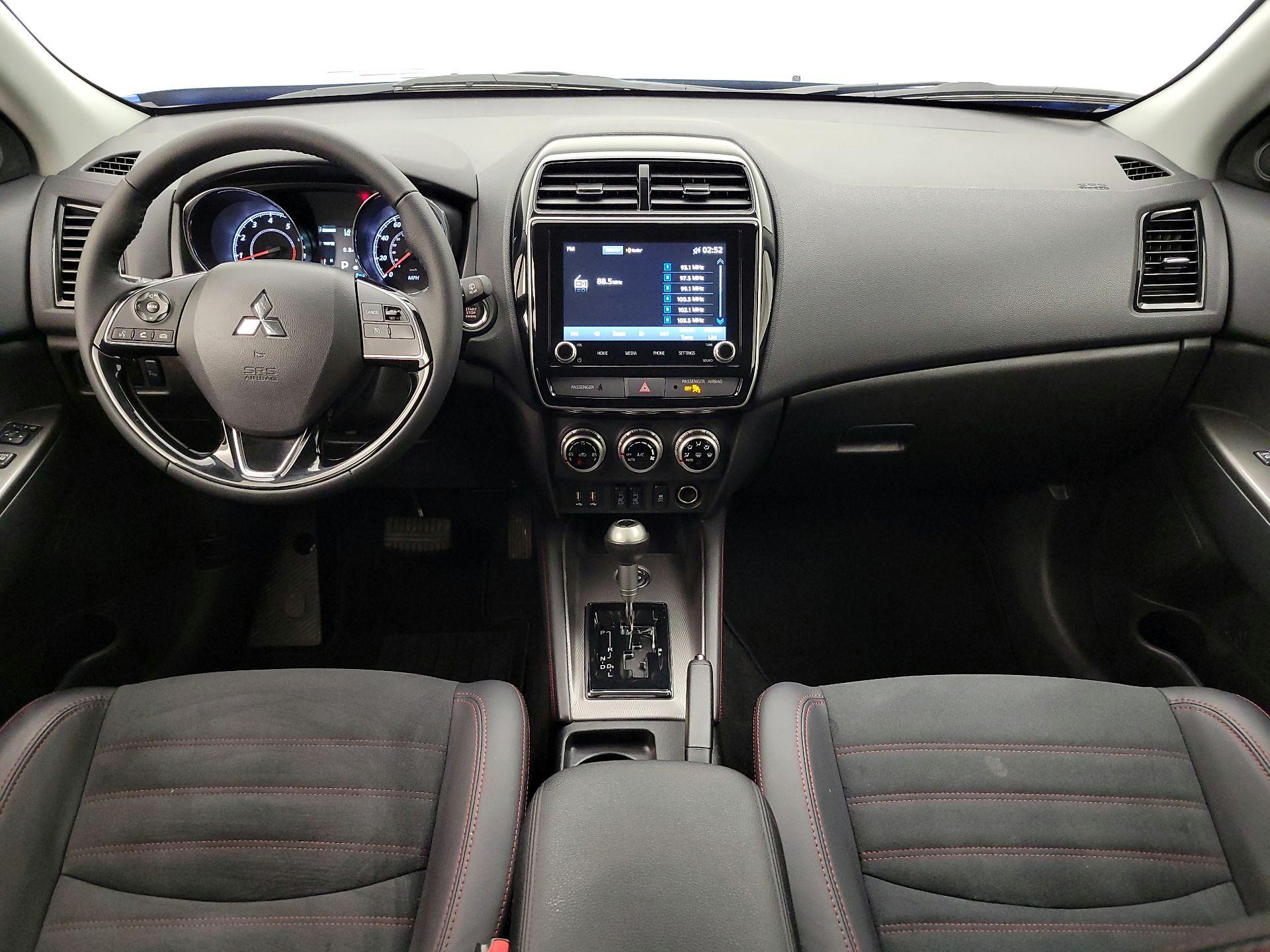 Thumbnail: 2024 Mitsubishi Outlander Sport - 9