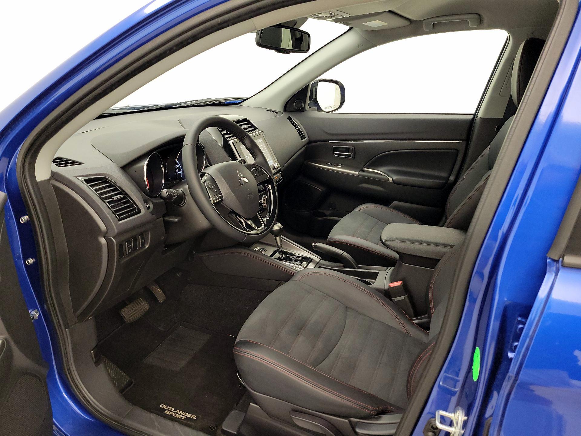 Thumbnail: 2024 Mitsubishi Outlander Sport - 11