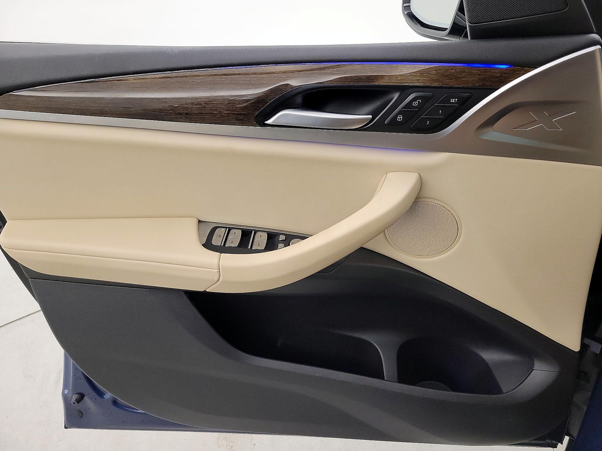 Thumbnail: 2021 BMW X3 - 12