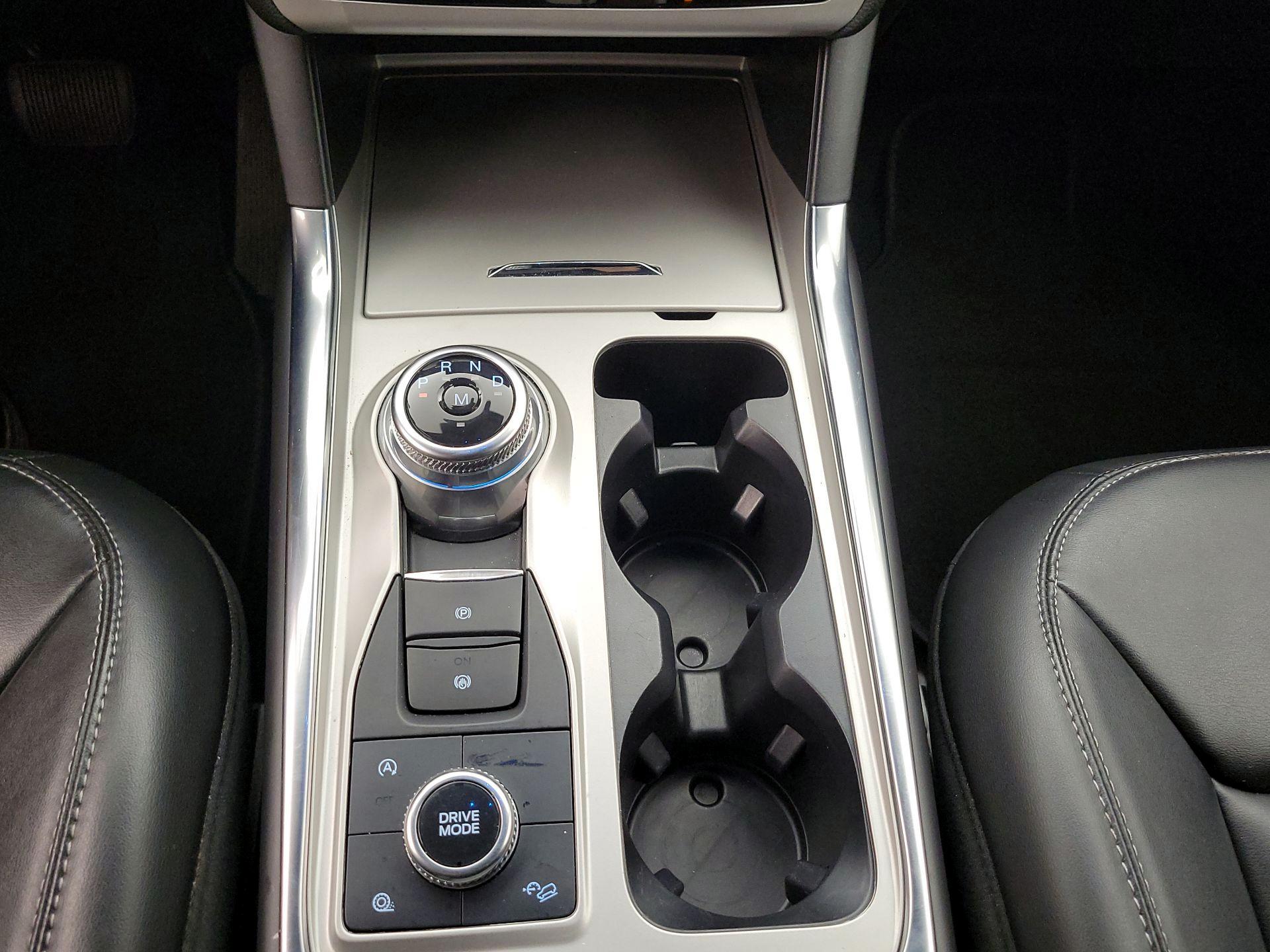 Thumbnail: 2021 Ford Explorer - 17