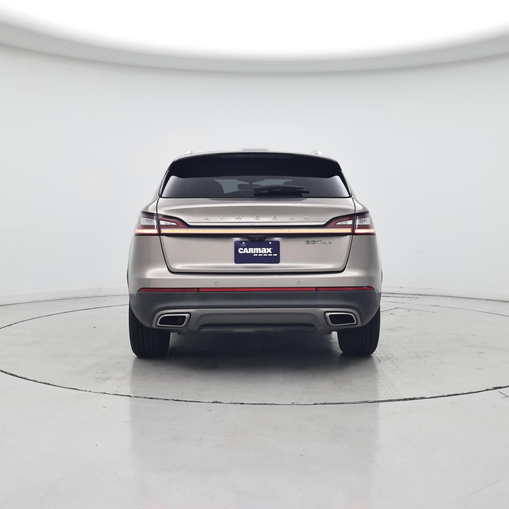 Thumbnail: 2019 Lincoln Nautilus - 6