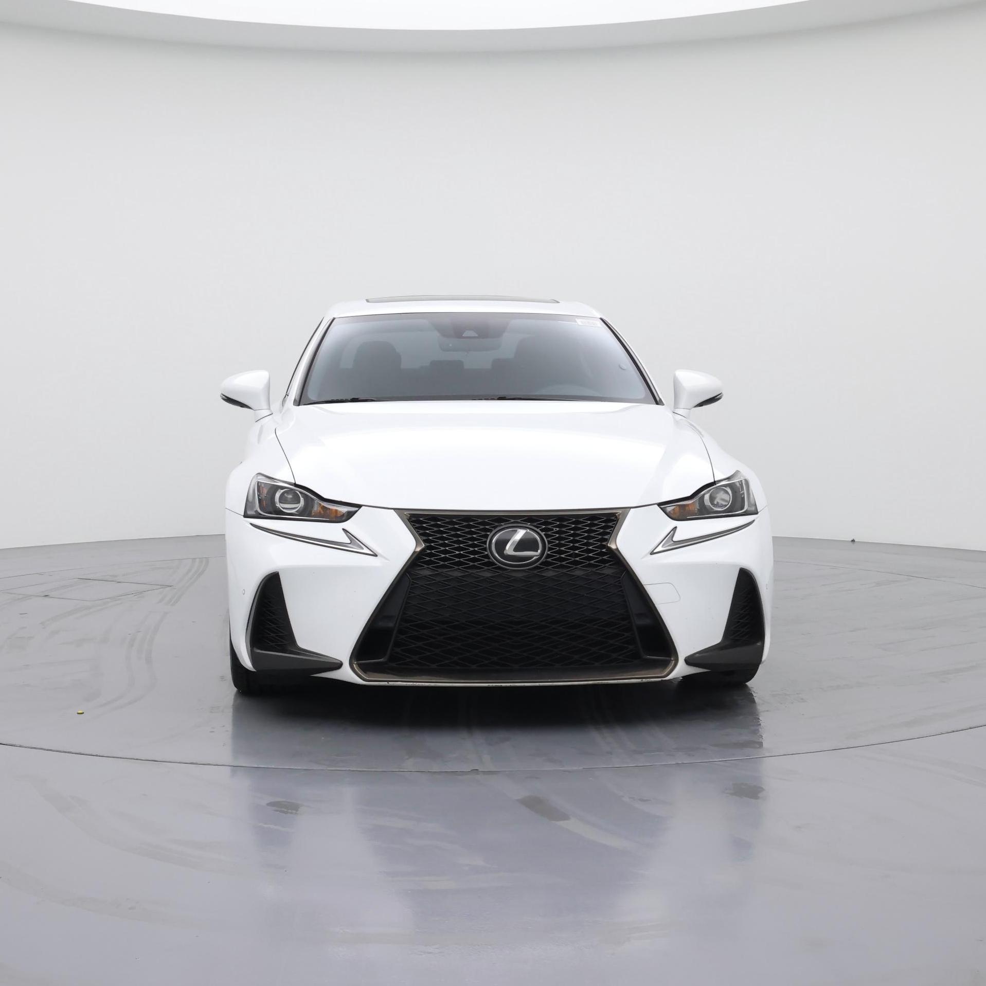 Thumbnail: 2018 Lexus IS - 5