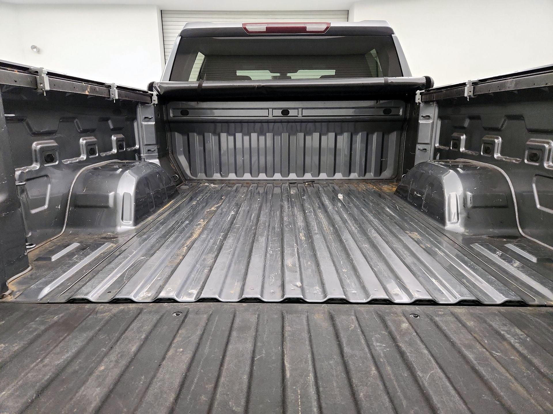 Thumbnail: 2021 Chevrolet Silverado 1500 - 20