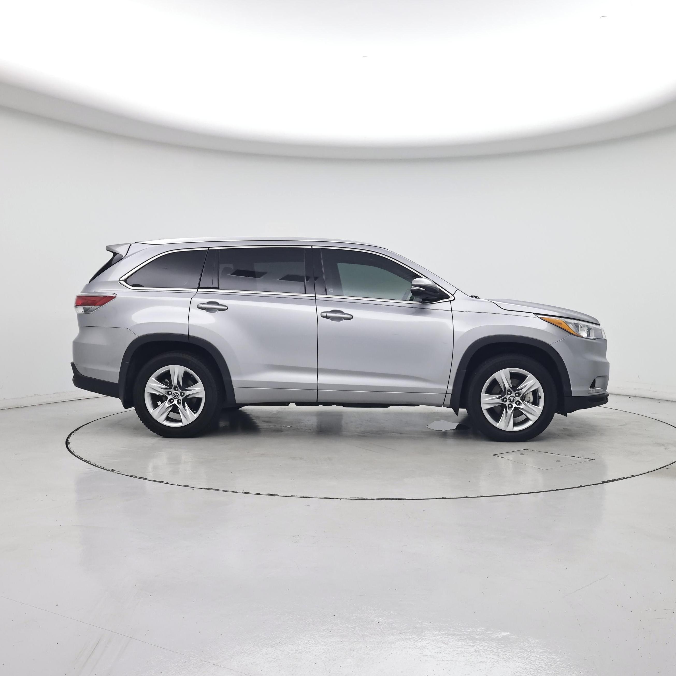 Thumbnail: 2014 Toyota Highlander - 7