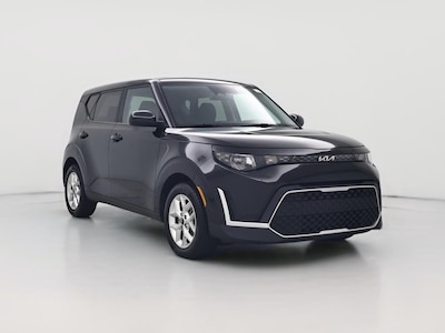 Black 2023 Kia Soul LX