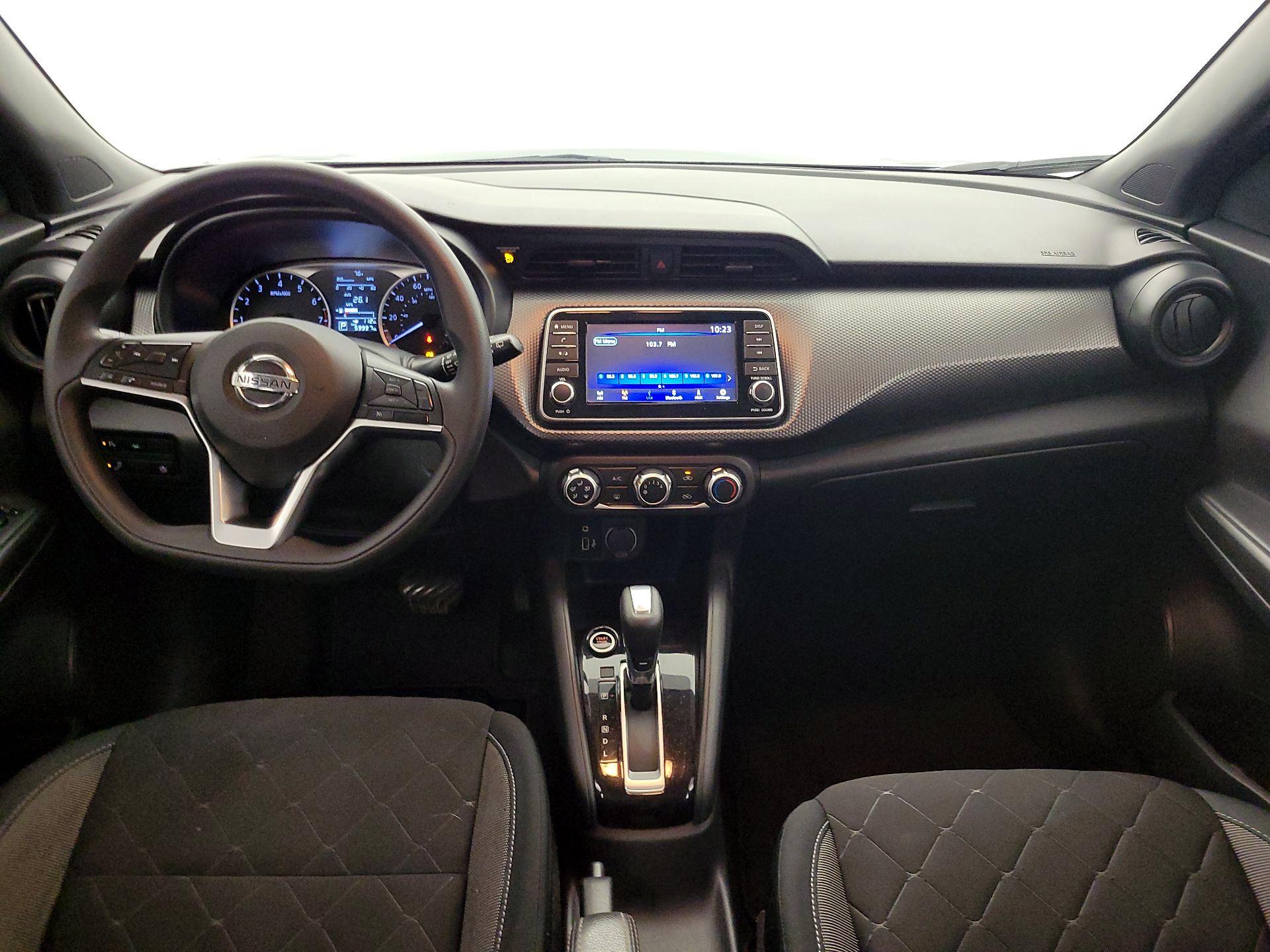 Thumbnail: 2020 Nissan Kicks - 9