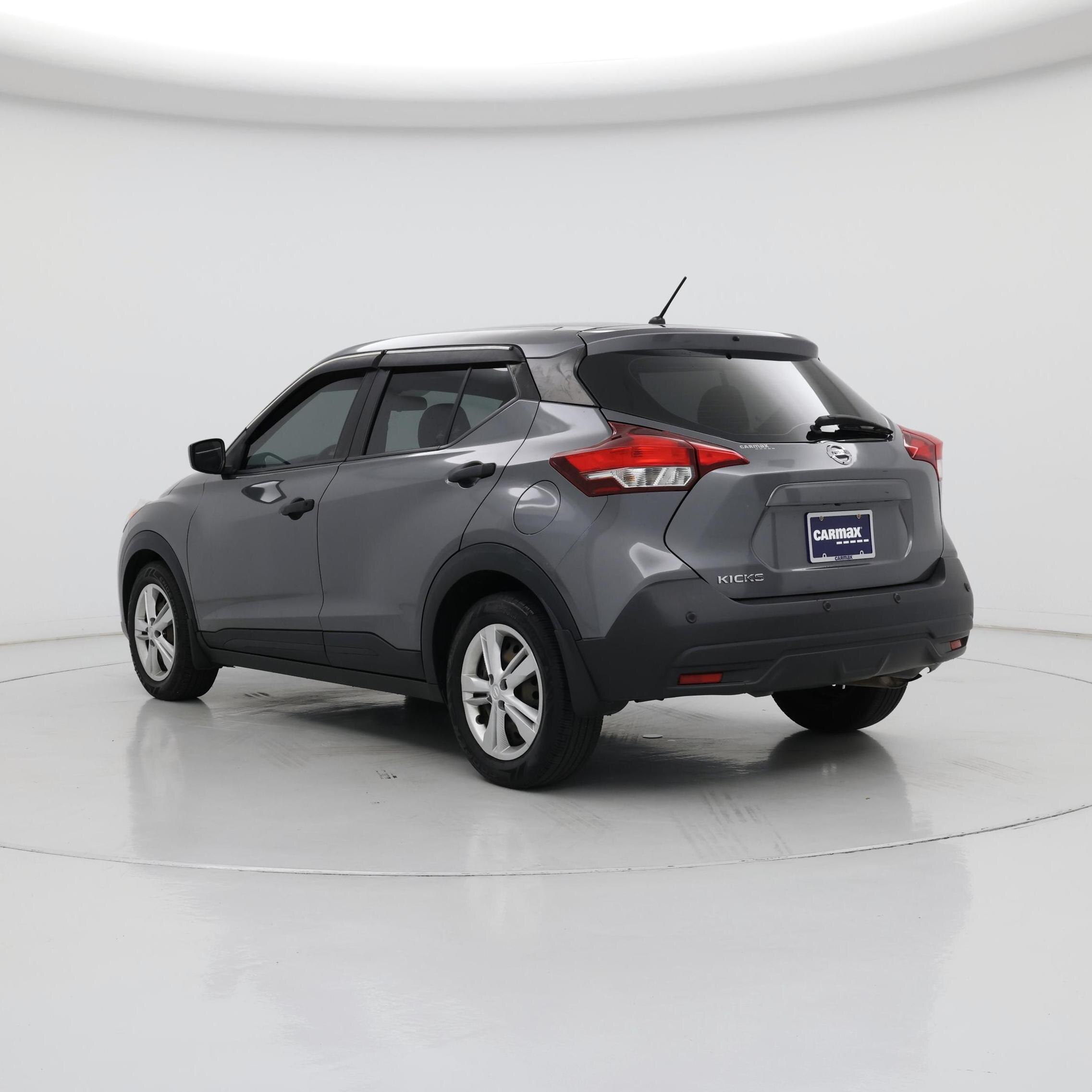 Thumbnail: 2020 Nissan Kicks - 2