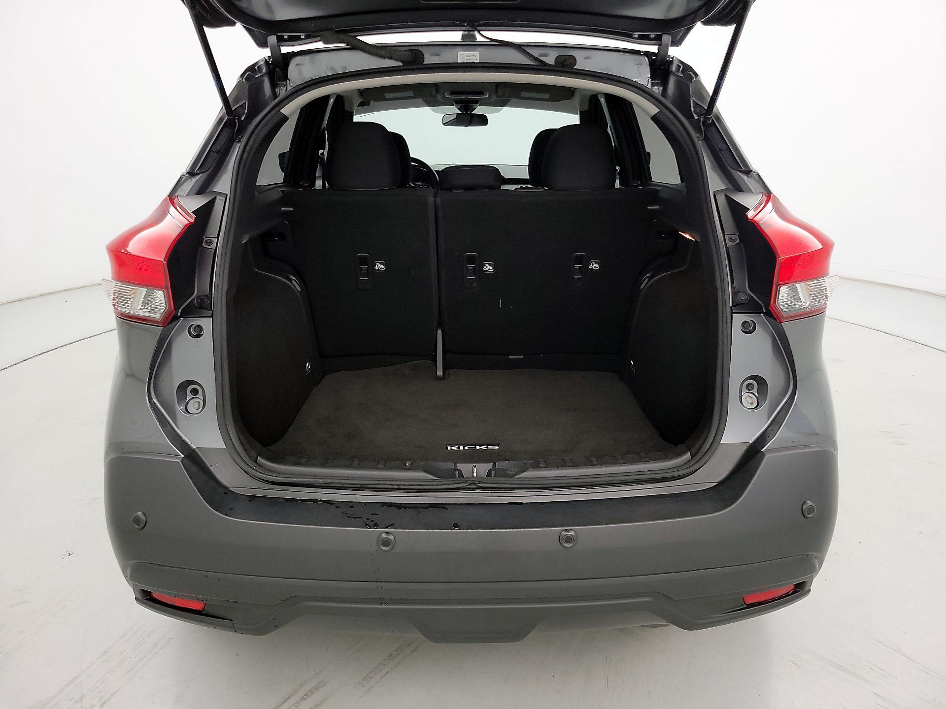 Thumbnail: 2020 Nissan Kicks - 20