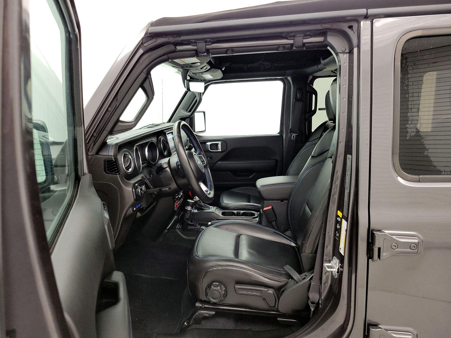 Thumbnail: 2022 Jeep Wrangler - 11