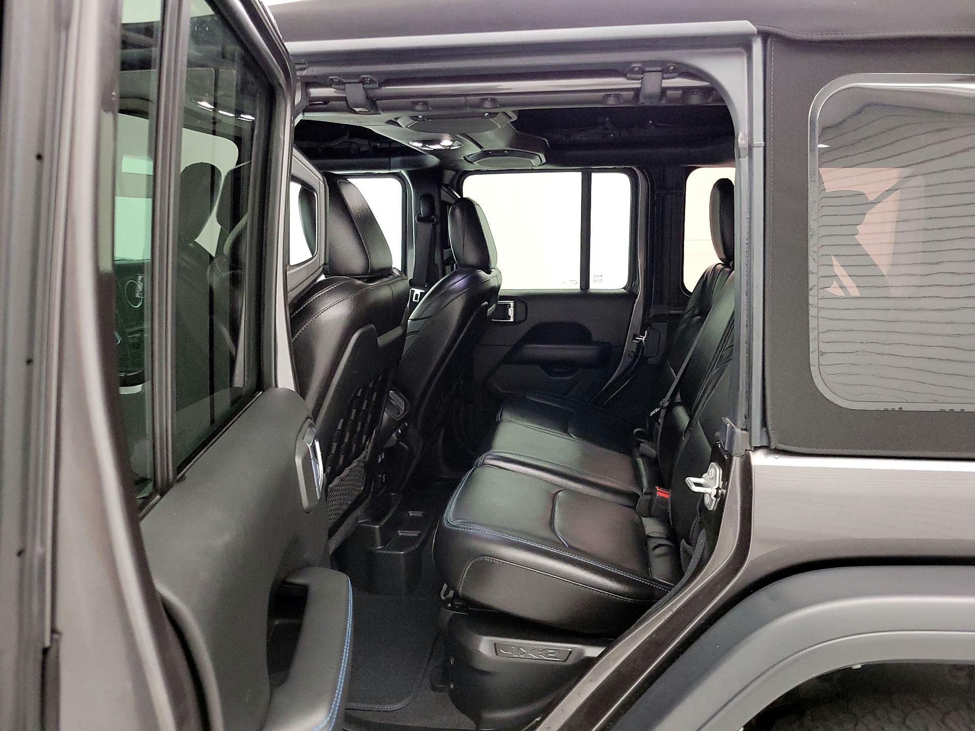 Thumbnail: 2022 Jeep Wrangler - 20