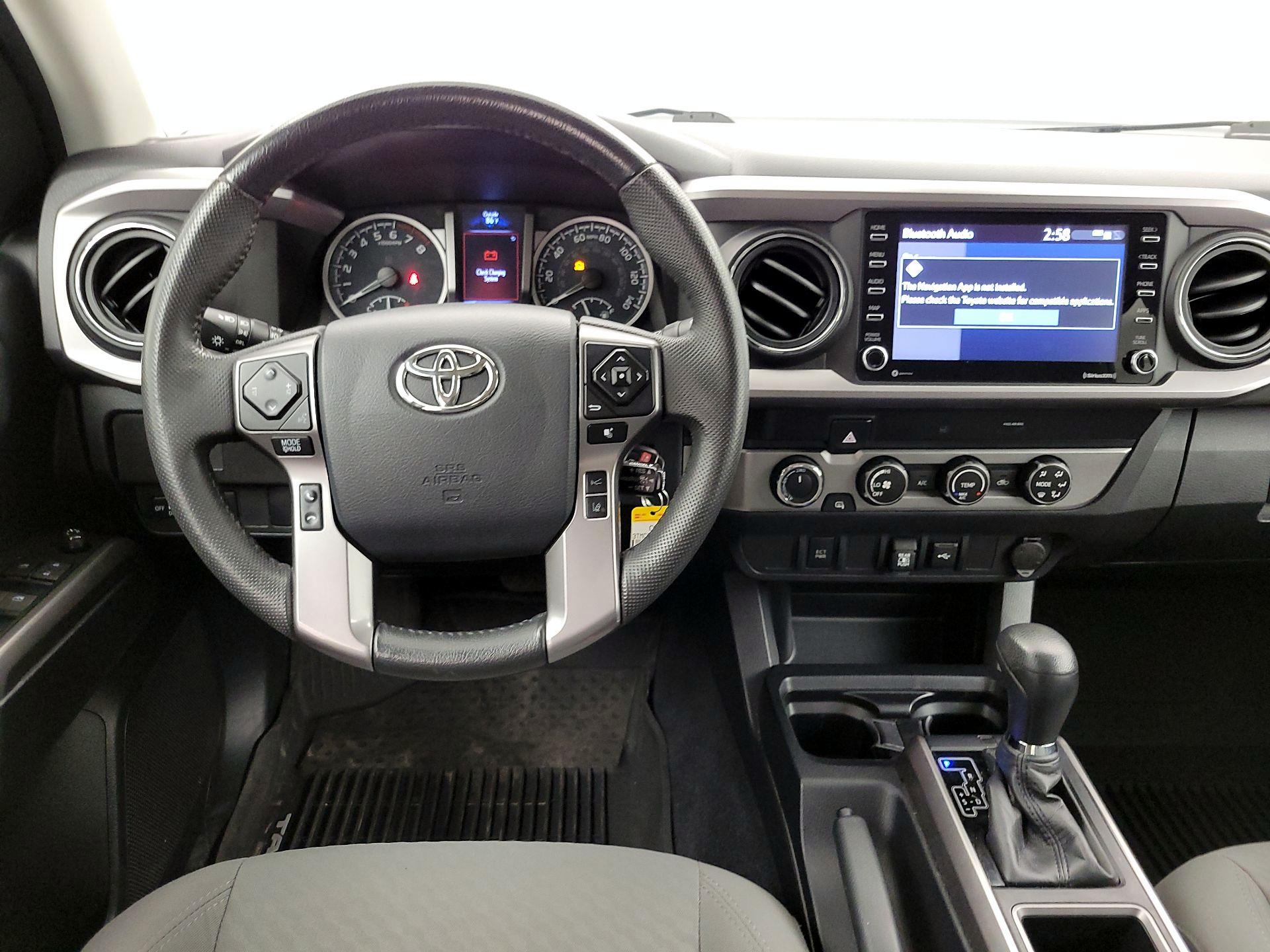 Thumbnail: 2020 Toyota Tacoma - 10